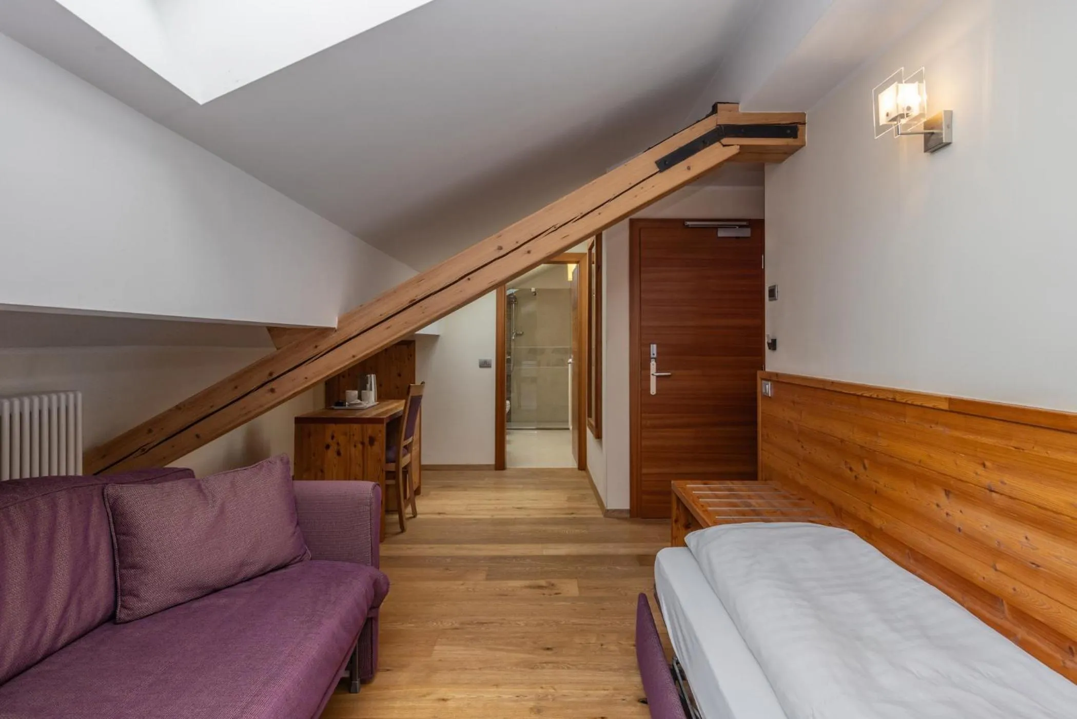 Photo of the whole room in Albergo Tuenno