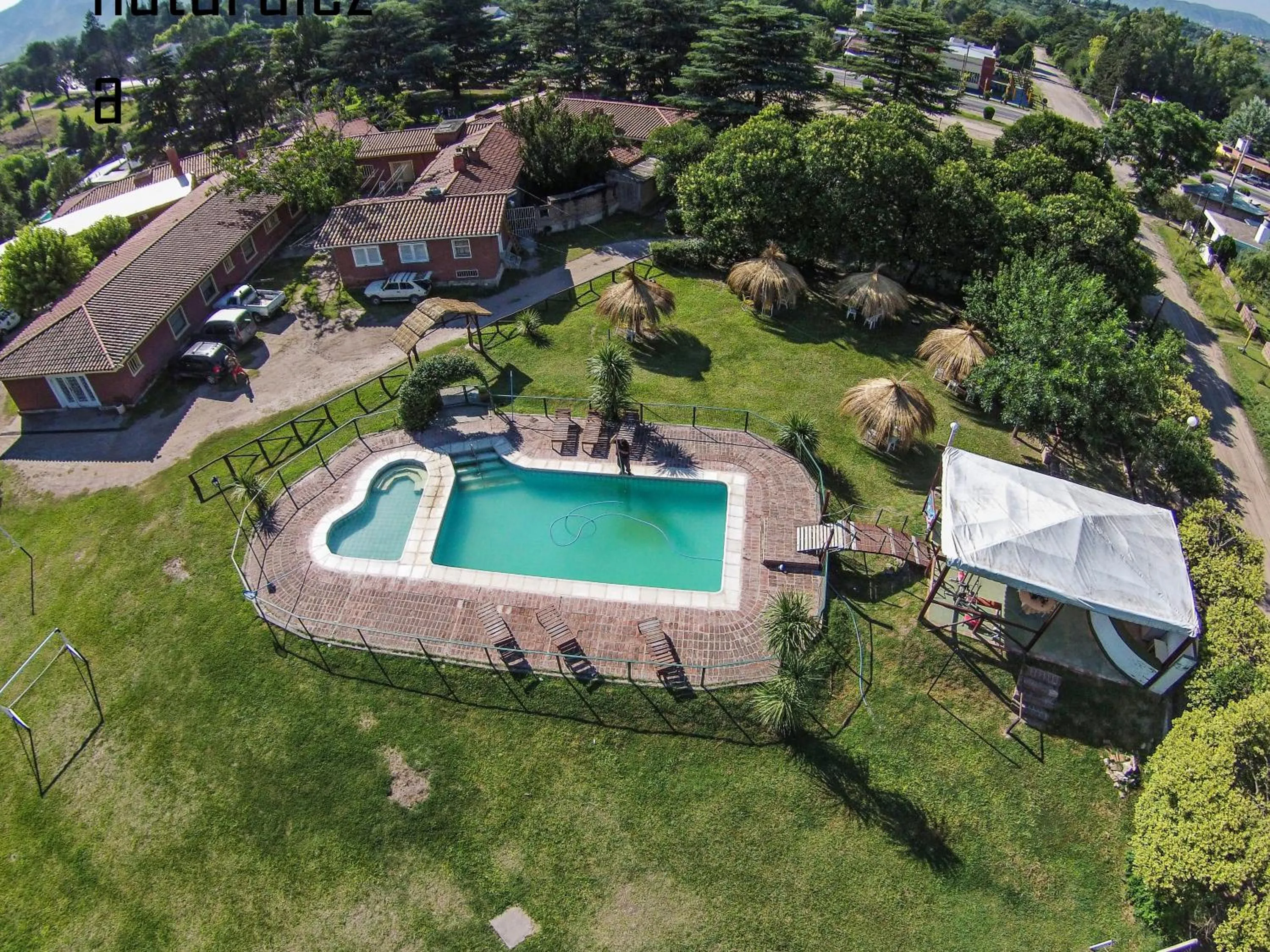 Property building in Hotel Parque Siquiman