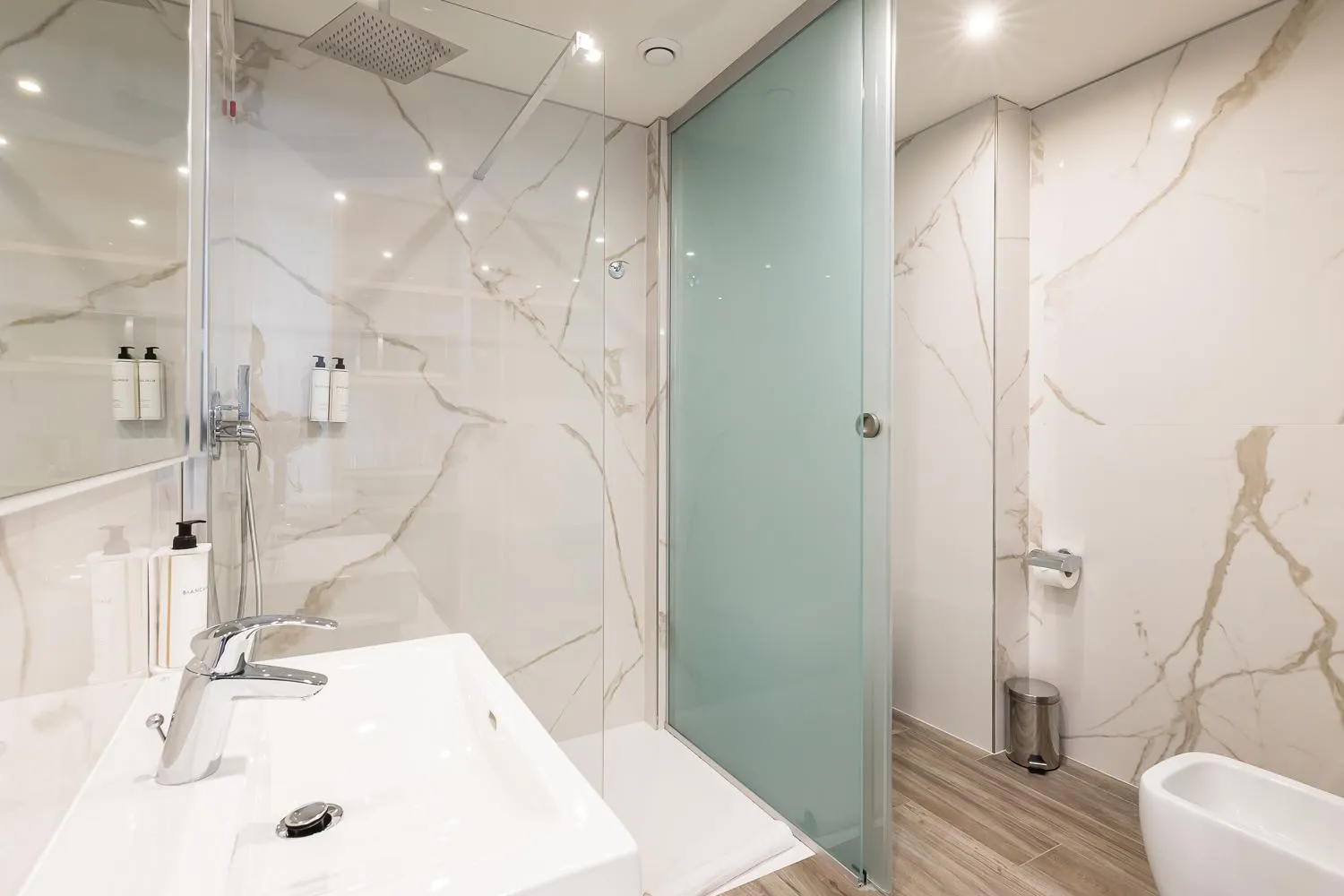 Bathroom in Mediterranee Family Hotel & Spa