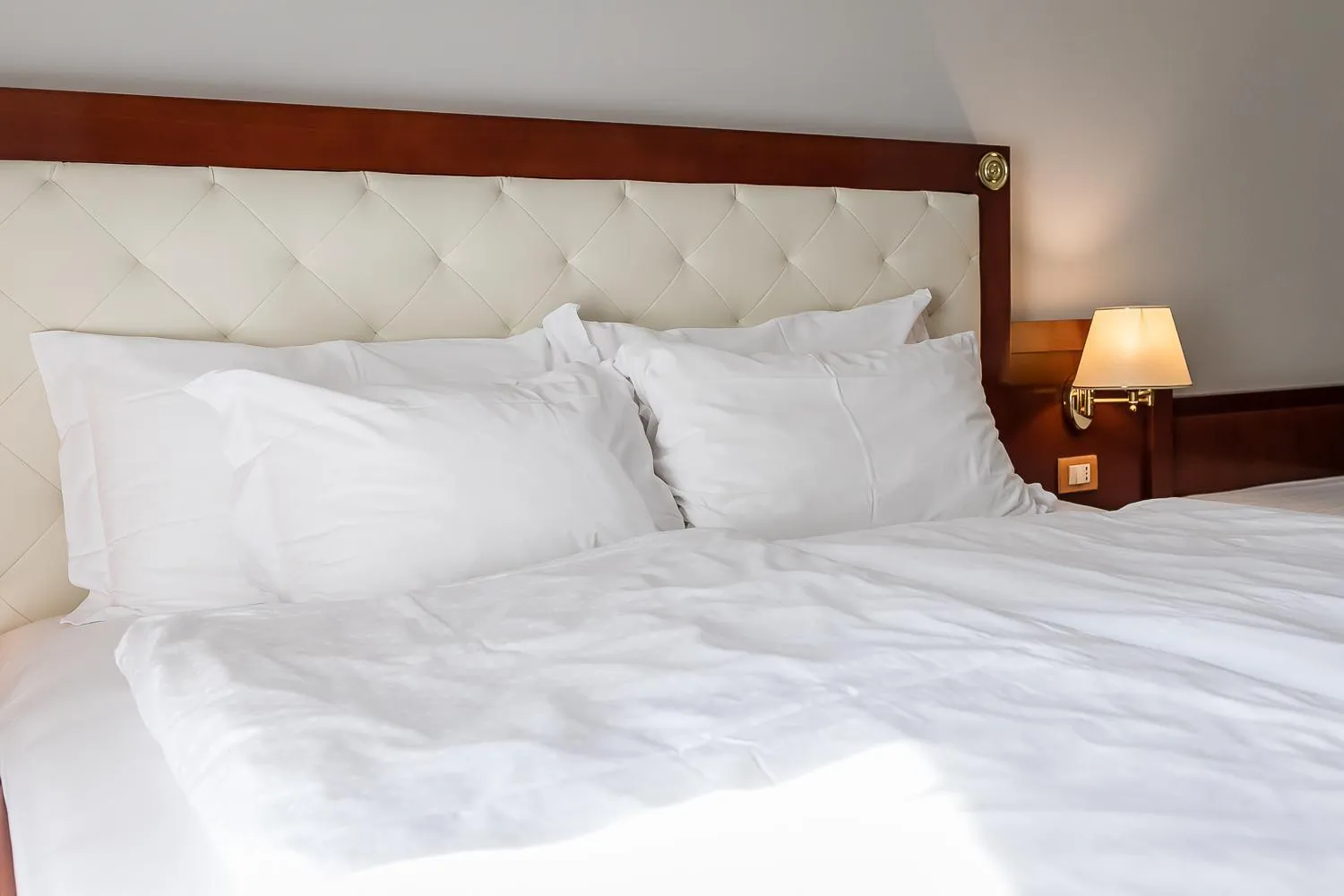 Bed in Mediterranee Family Hotel & Spa