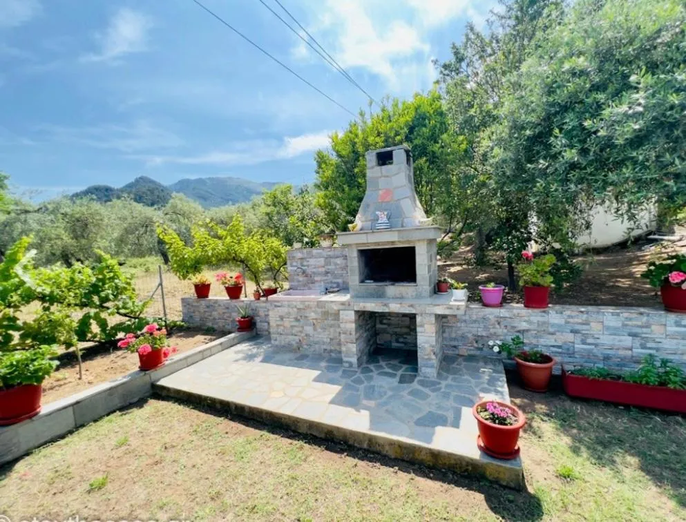 Natural landscape in House Elena