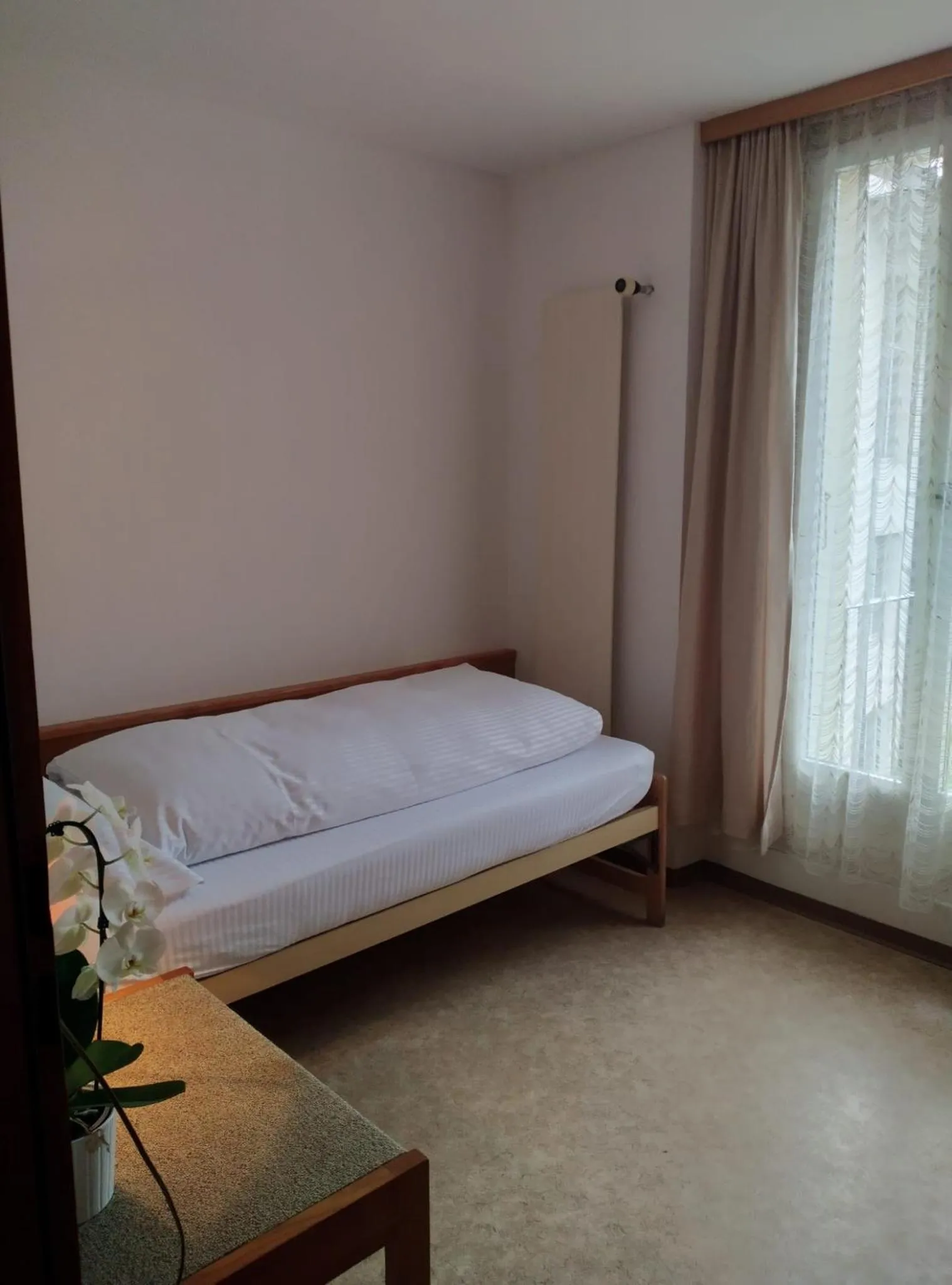 Bedroom, Bed in Albergo Faido