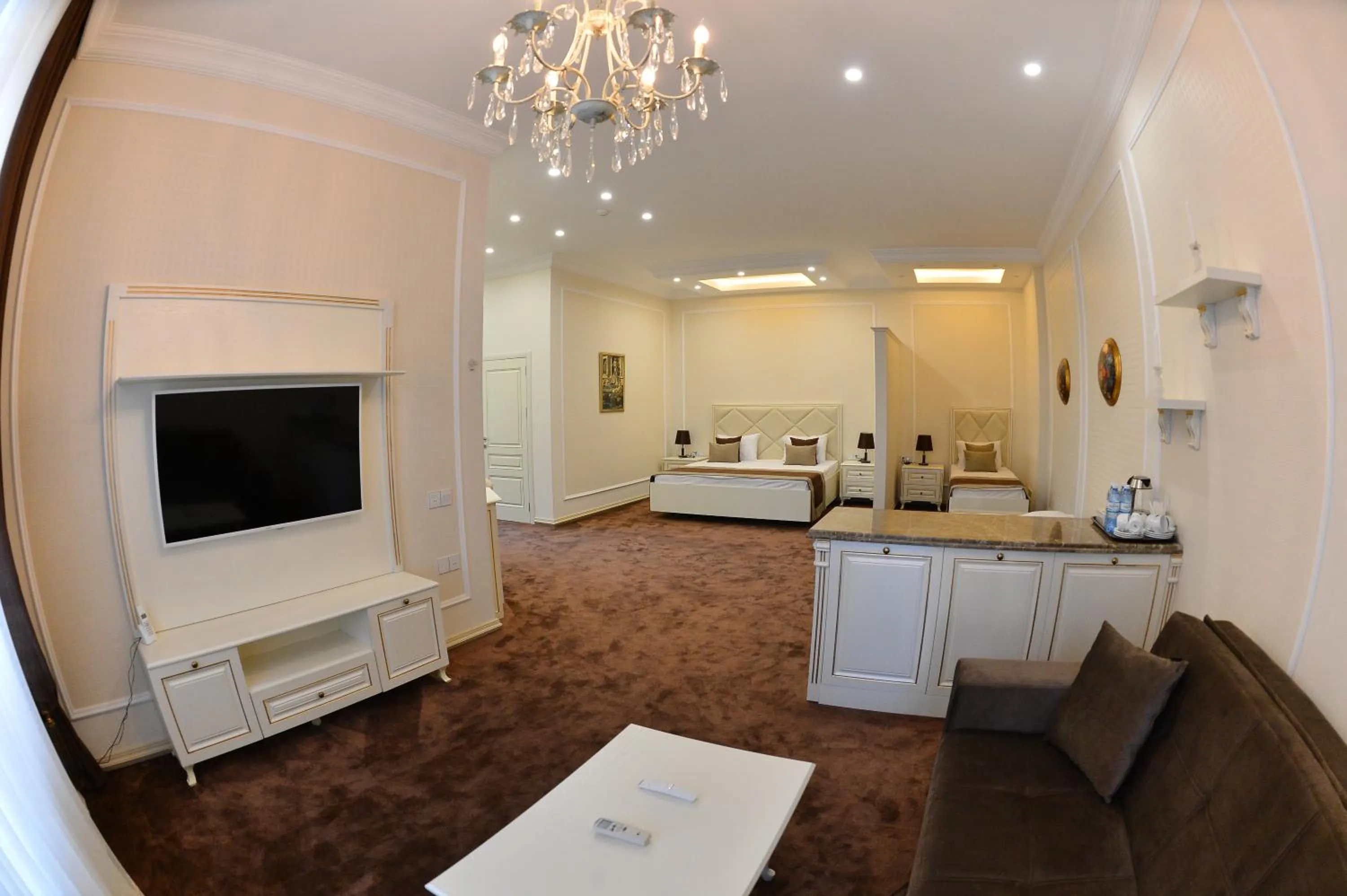 Photo of the whole room in East Legend Hotel