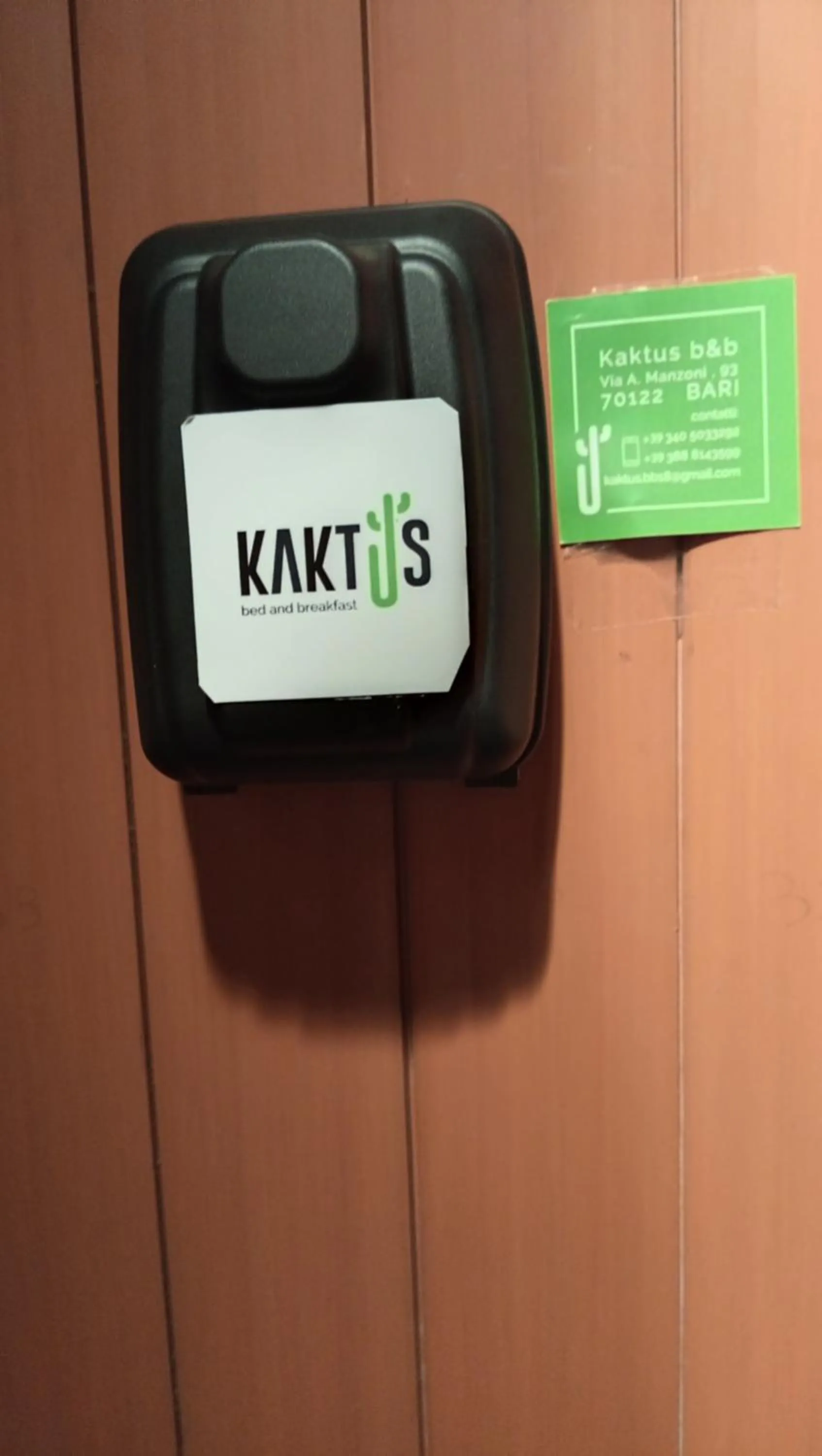 Facade/entrance in Kaktus B&B