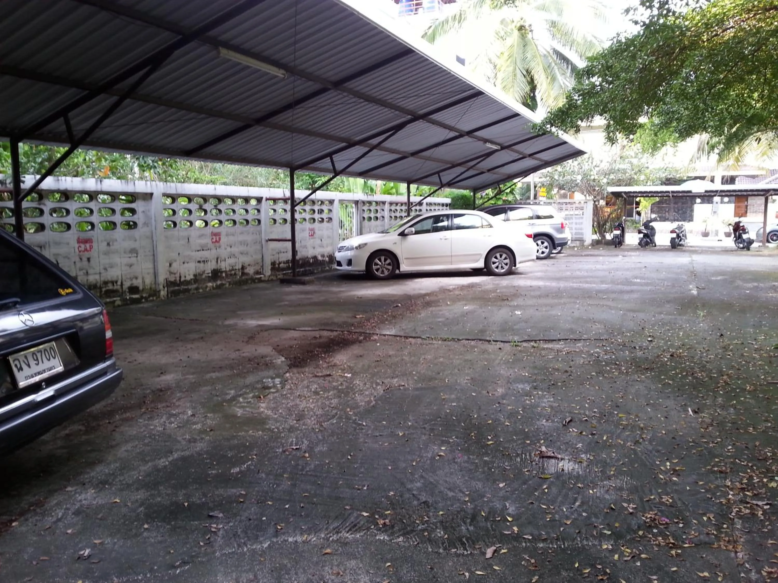 Facade/entrance in C.A.P Mansion