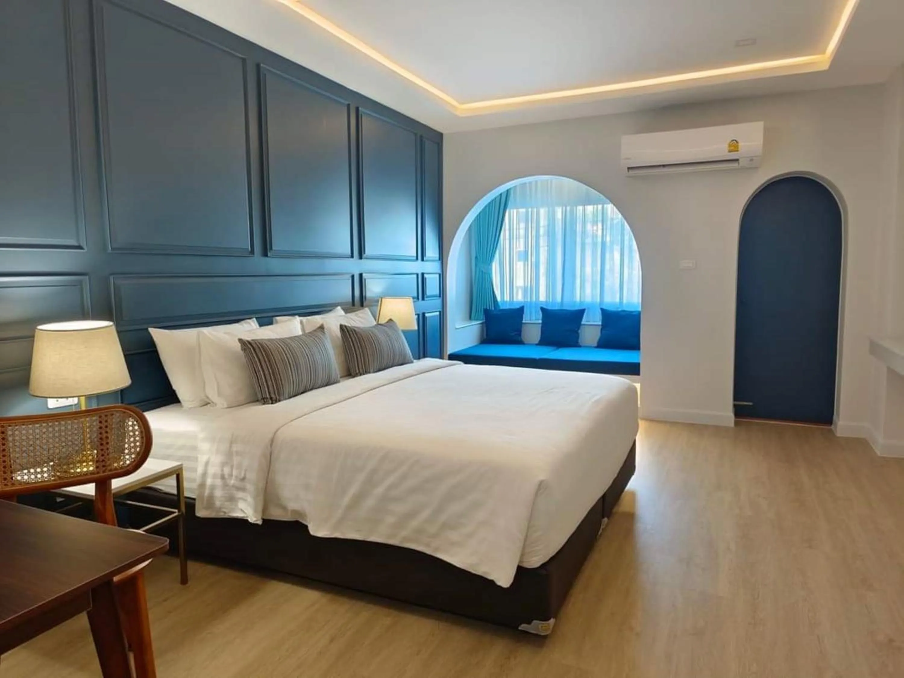 Bedroom, Bed in Regent Ramkhamhaeng 22