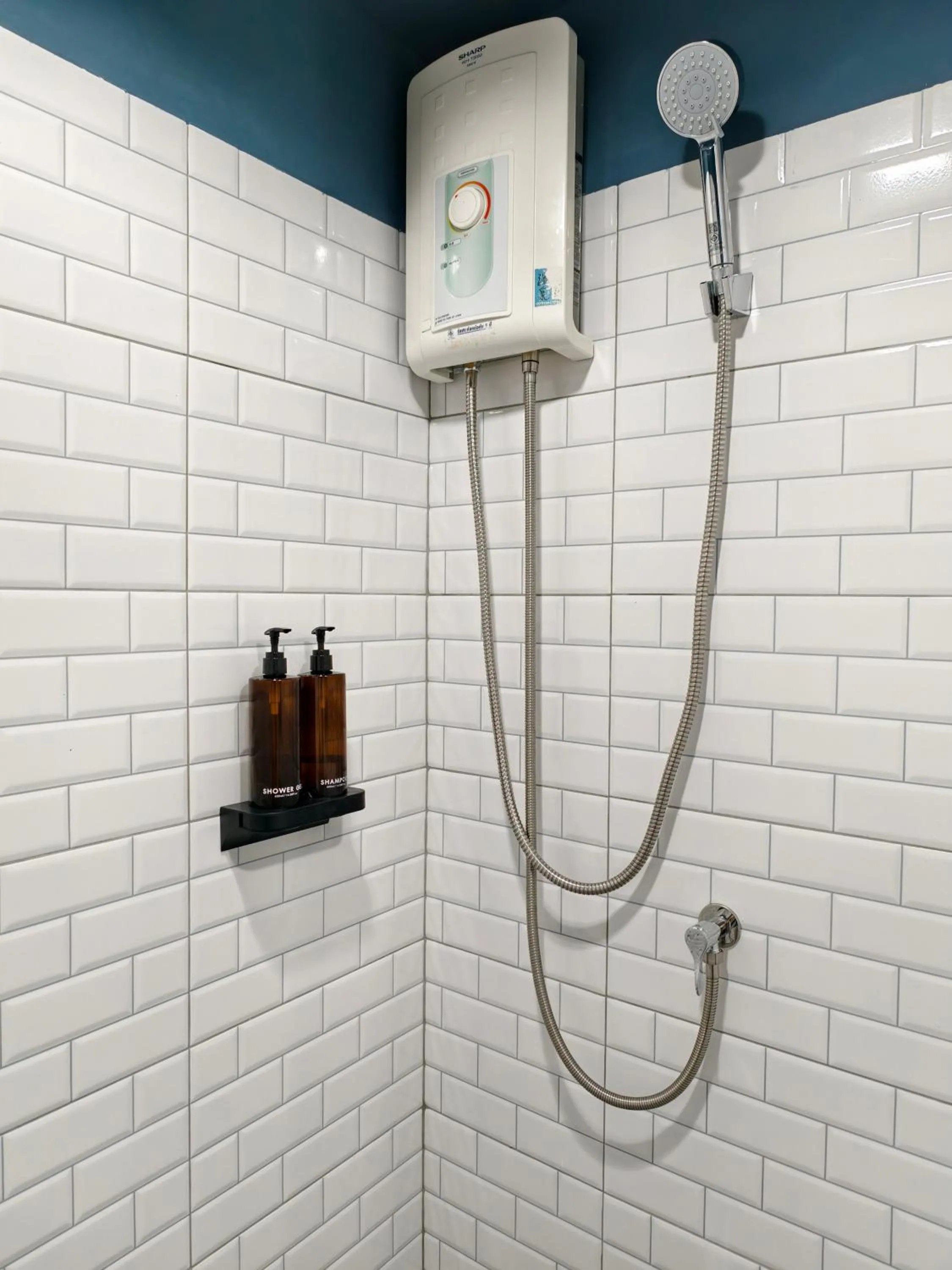 Shower in Regent Ramkhamhaeng 22