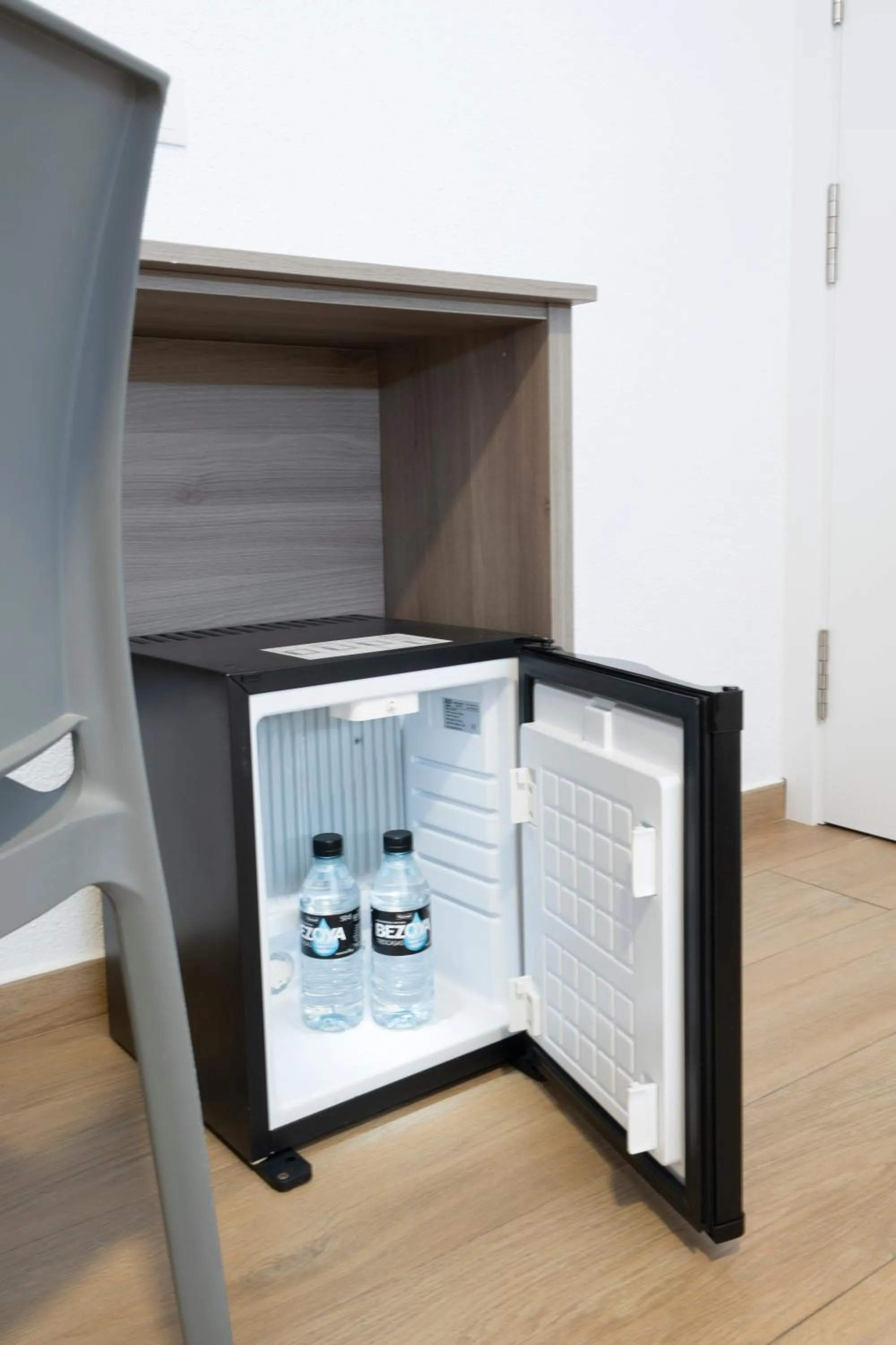 minibar in Hostal Pensimar