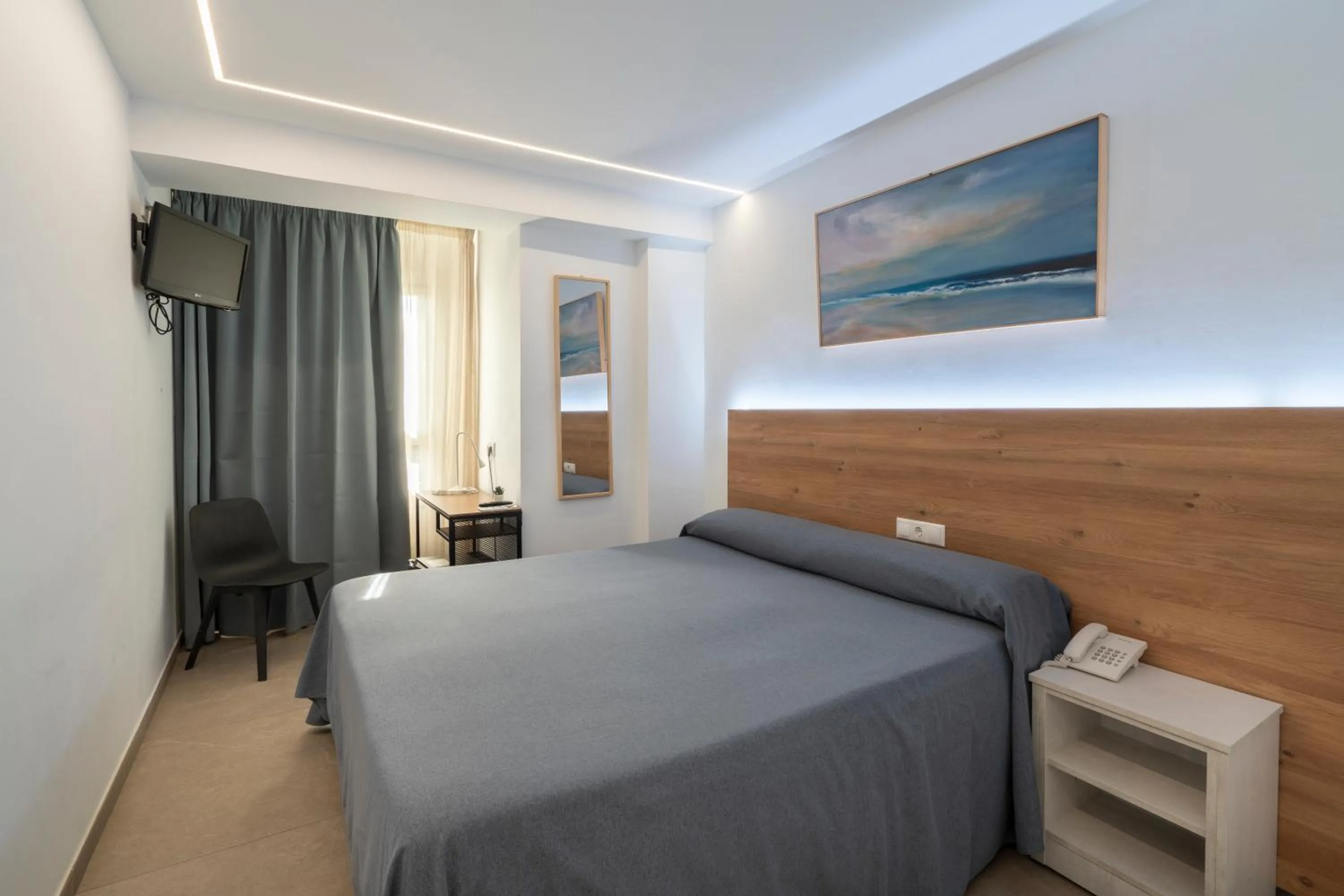 Bed in Hostal Pensimar