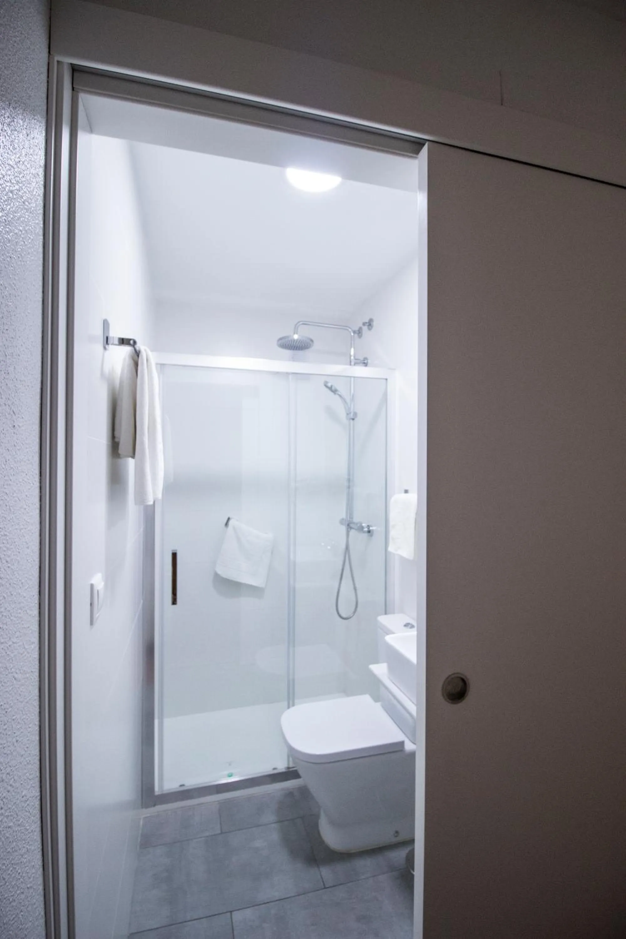 Shower in Hostal Pensimar