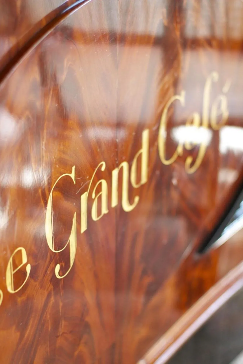 Decorative detail in Hotel Atlantique