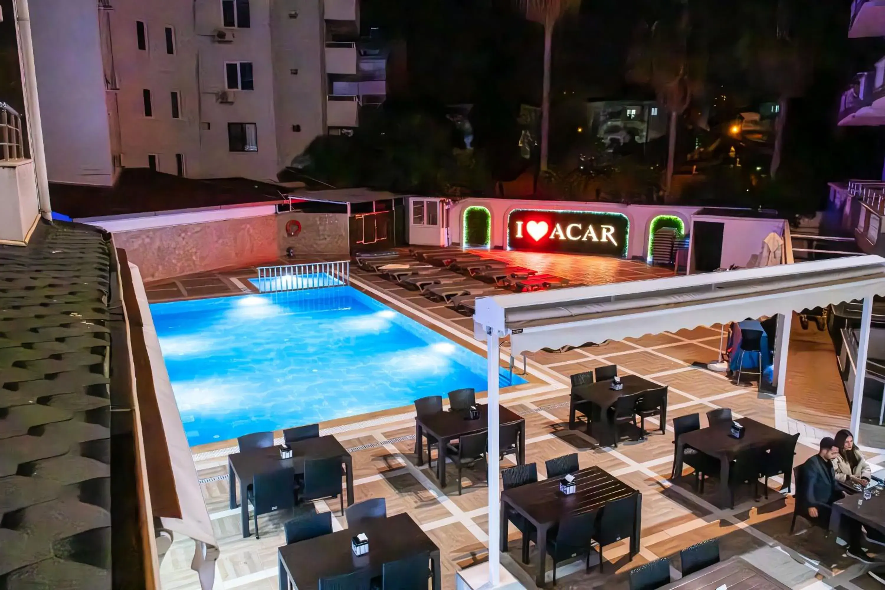 Pool view in Acar Hotel Pool view in Acar Hotel