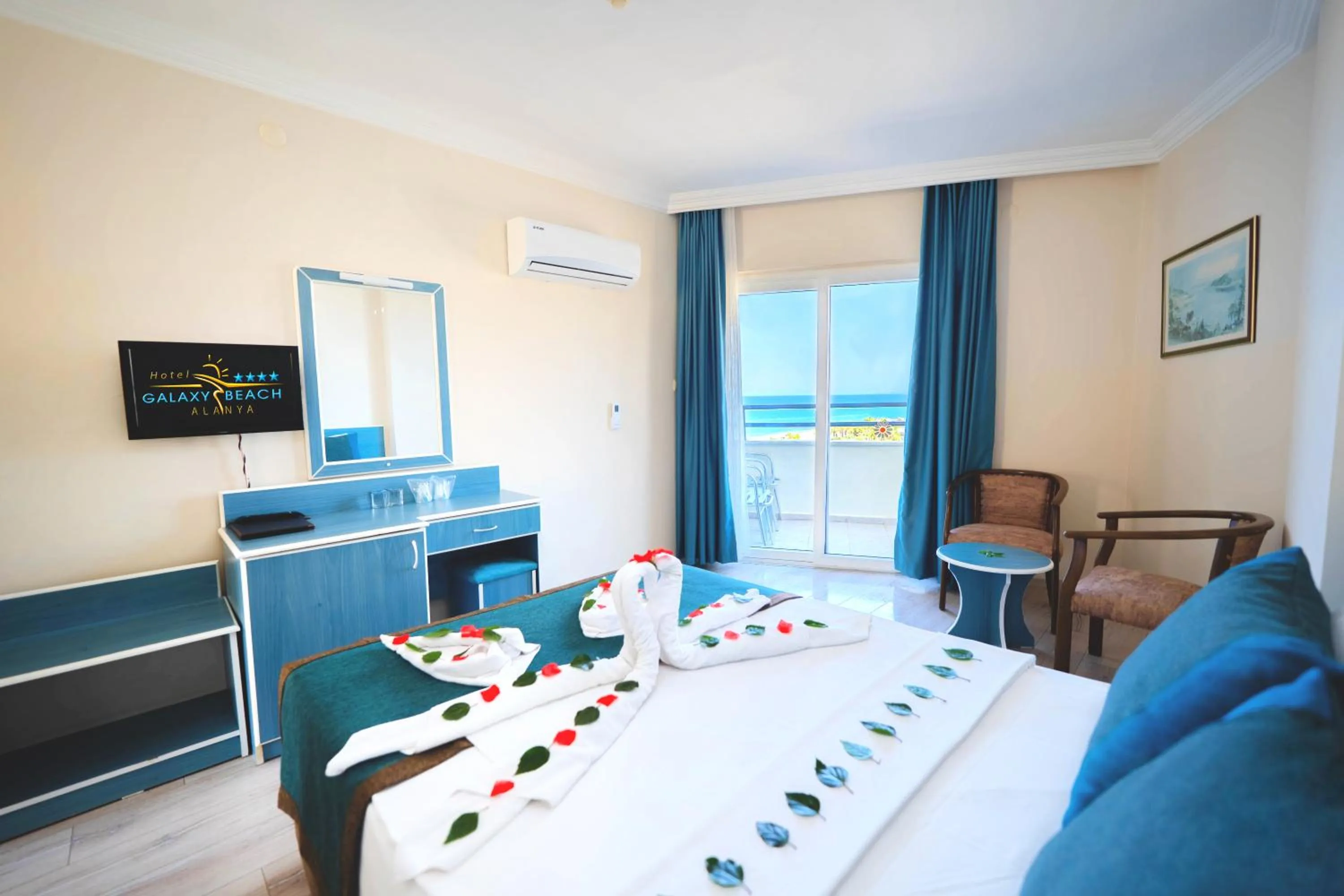 Photo of the whole room, Bed in Galaxy Beach Hotel Alanya