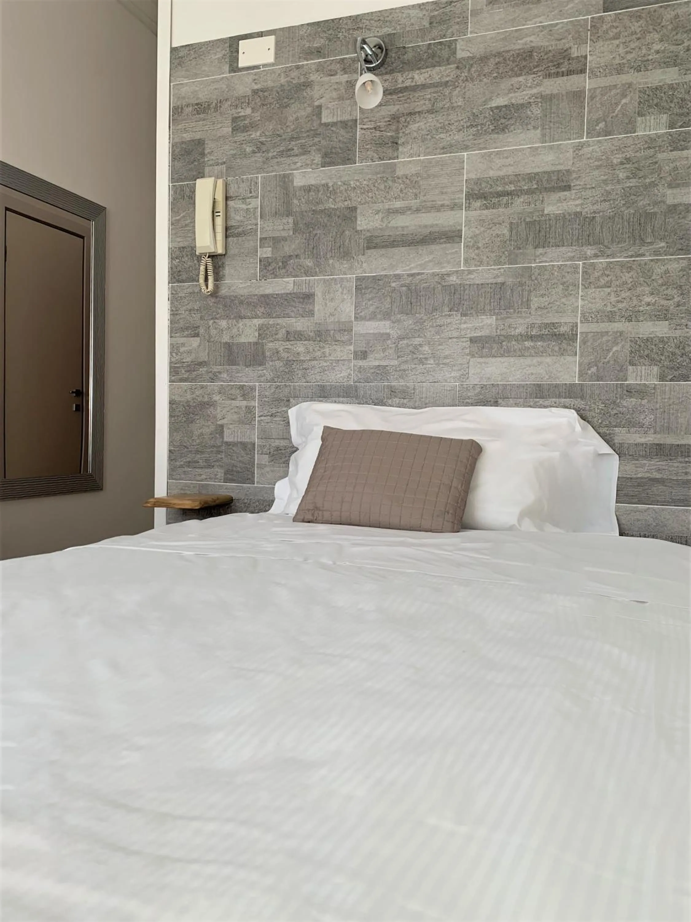 Bedroom, Bed in Albergo Moderno