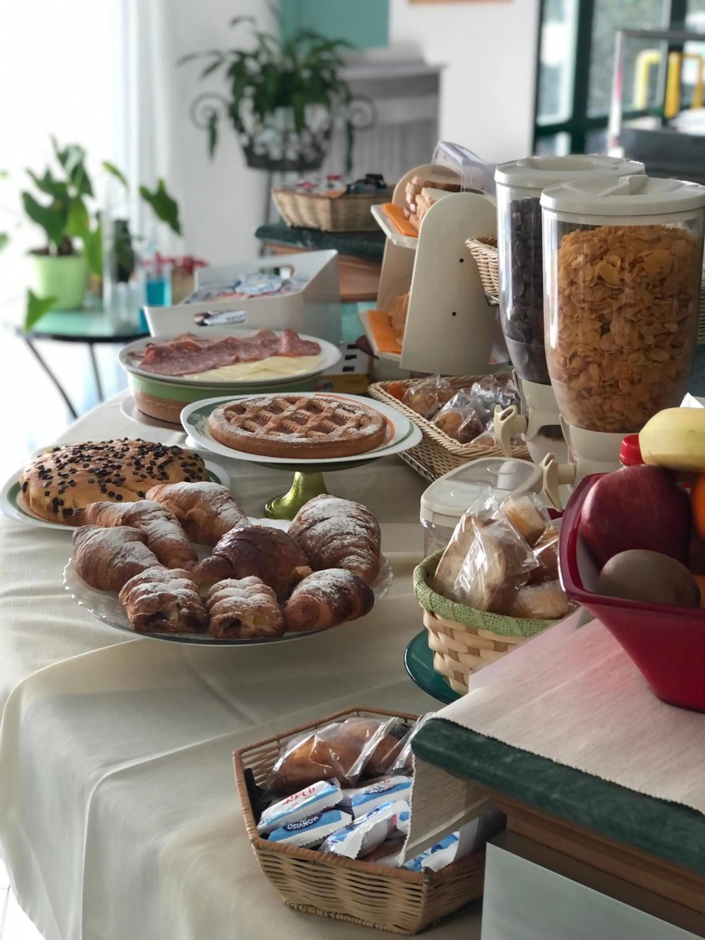 Breakfast in Albergo Moderno