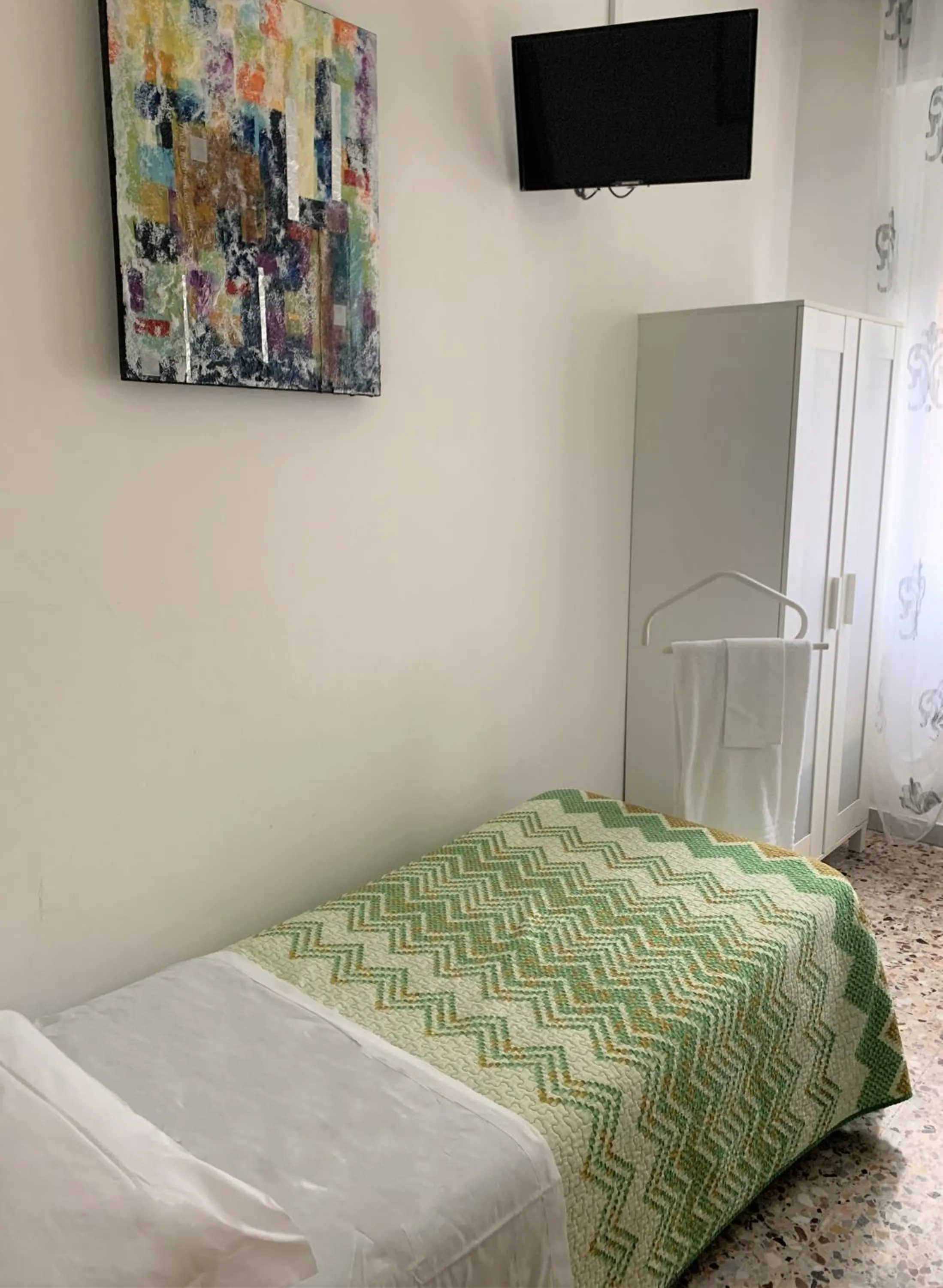 Bedroom, Bed in Albergo Moderno