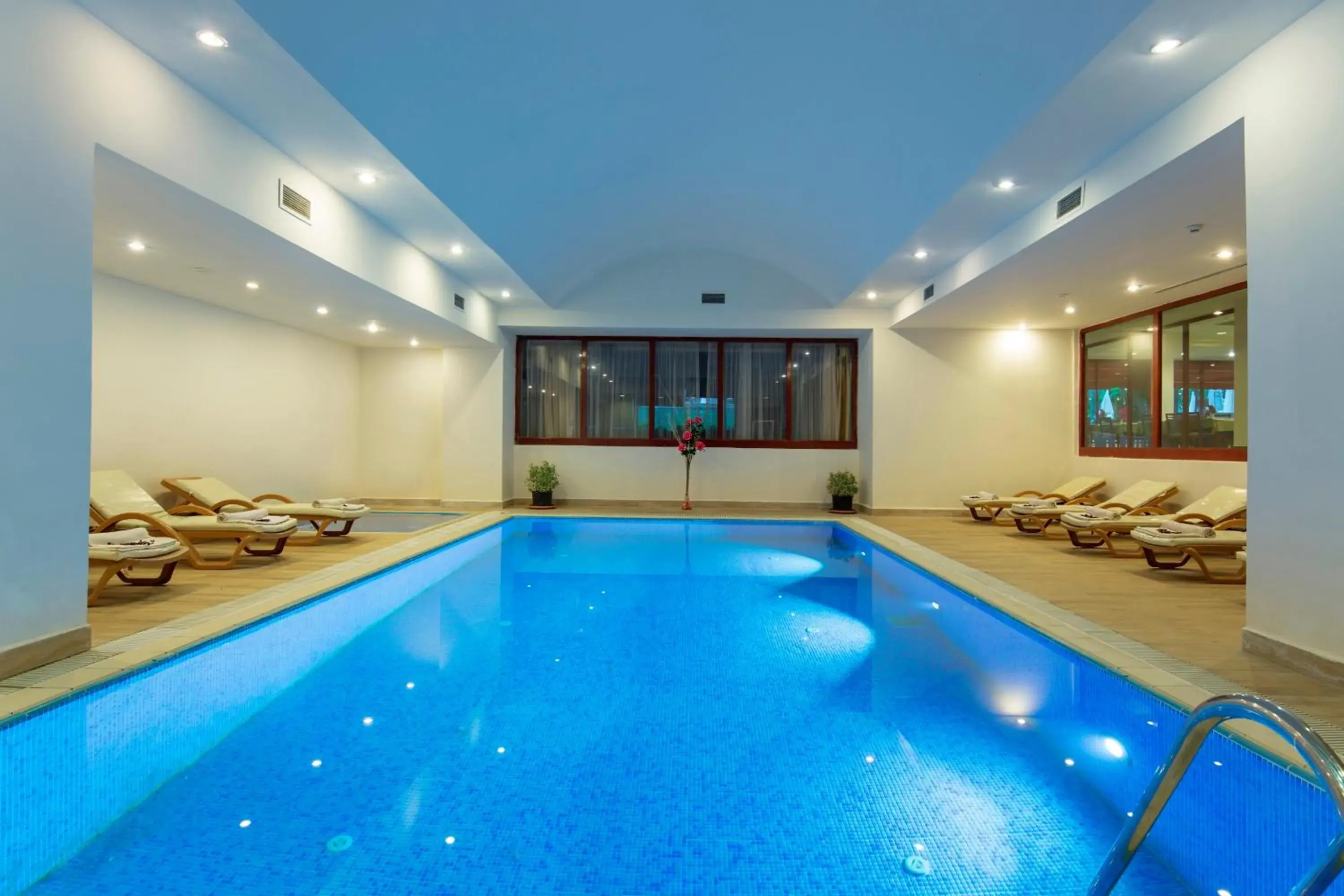 Swimming pool in Miarosa İncekum Beach Swimming pool in Miarosa İncekum Beach