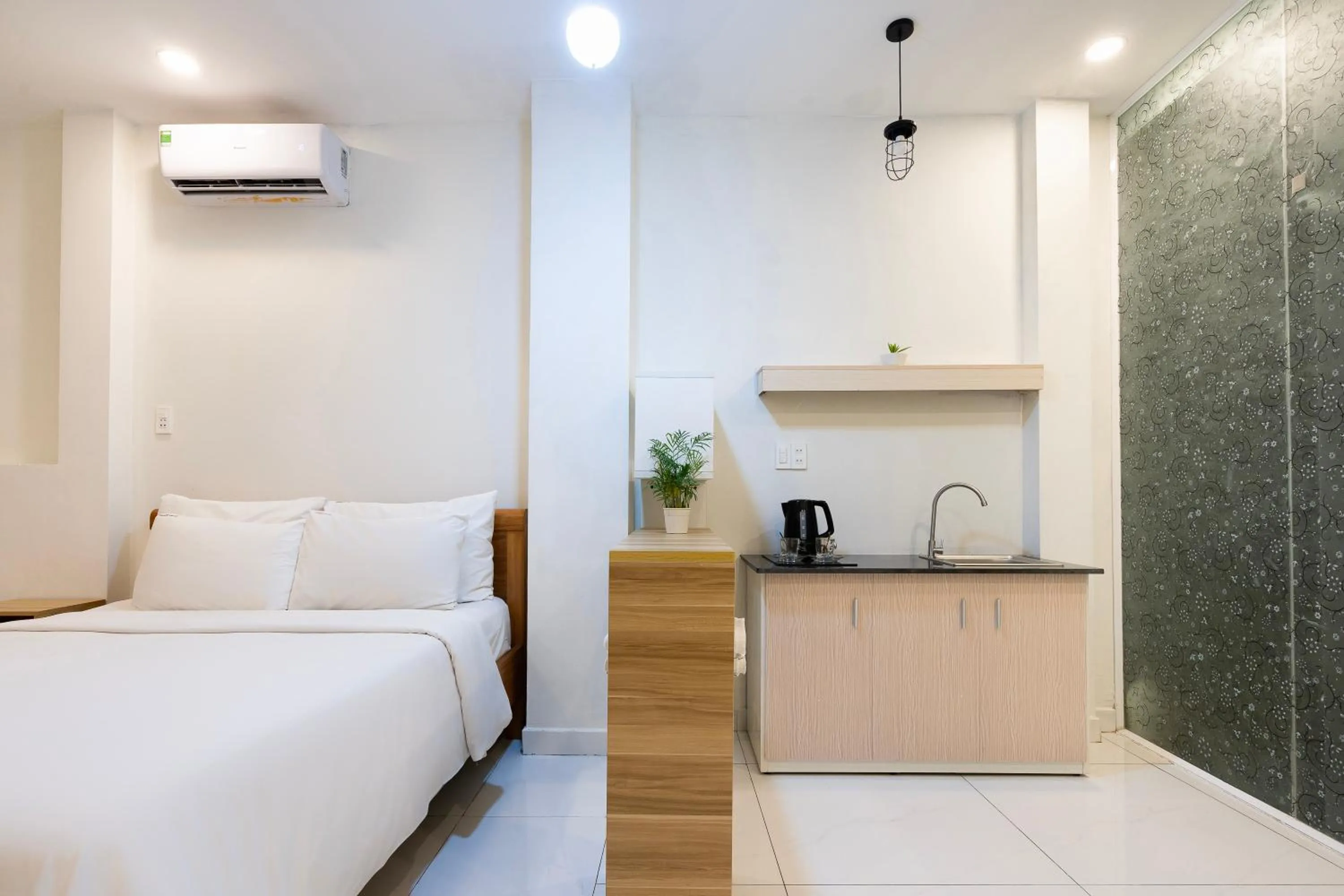 Coffee/tea facilities, Bed in Gemini Saigon CENTER - New & Quiet near Bui Vien Walking Street