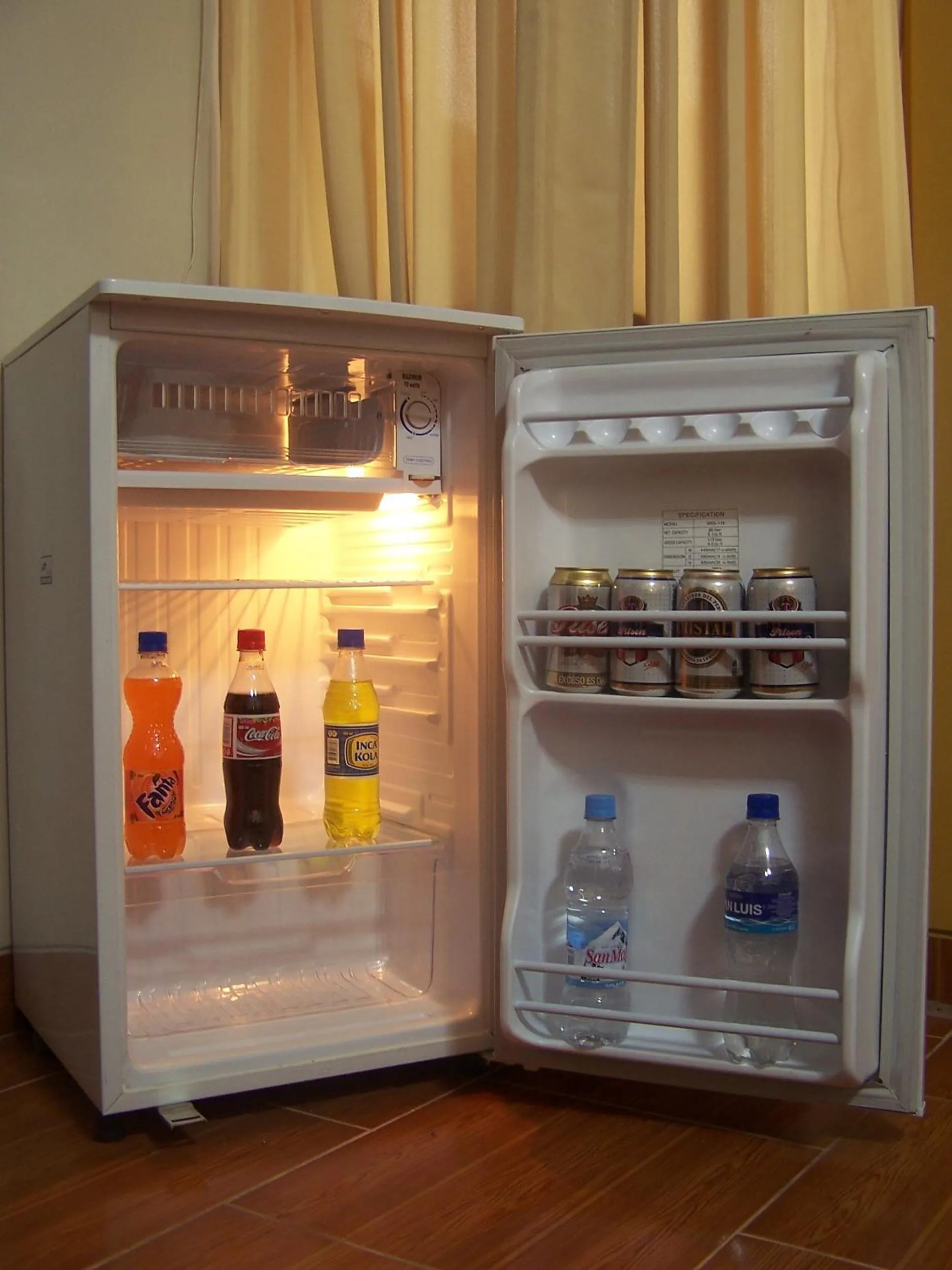 Kitchen or kitchenette in Hotel Suite Plaza