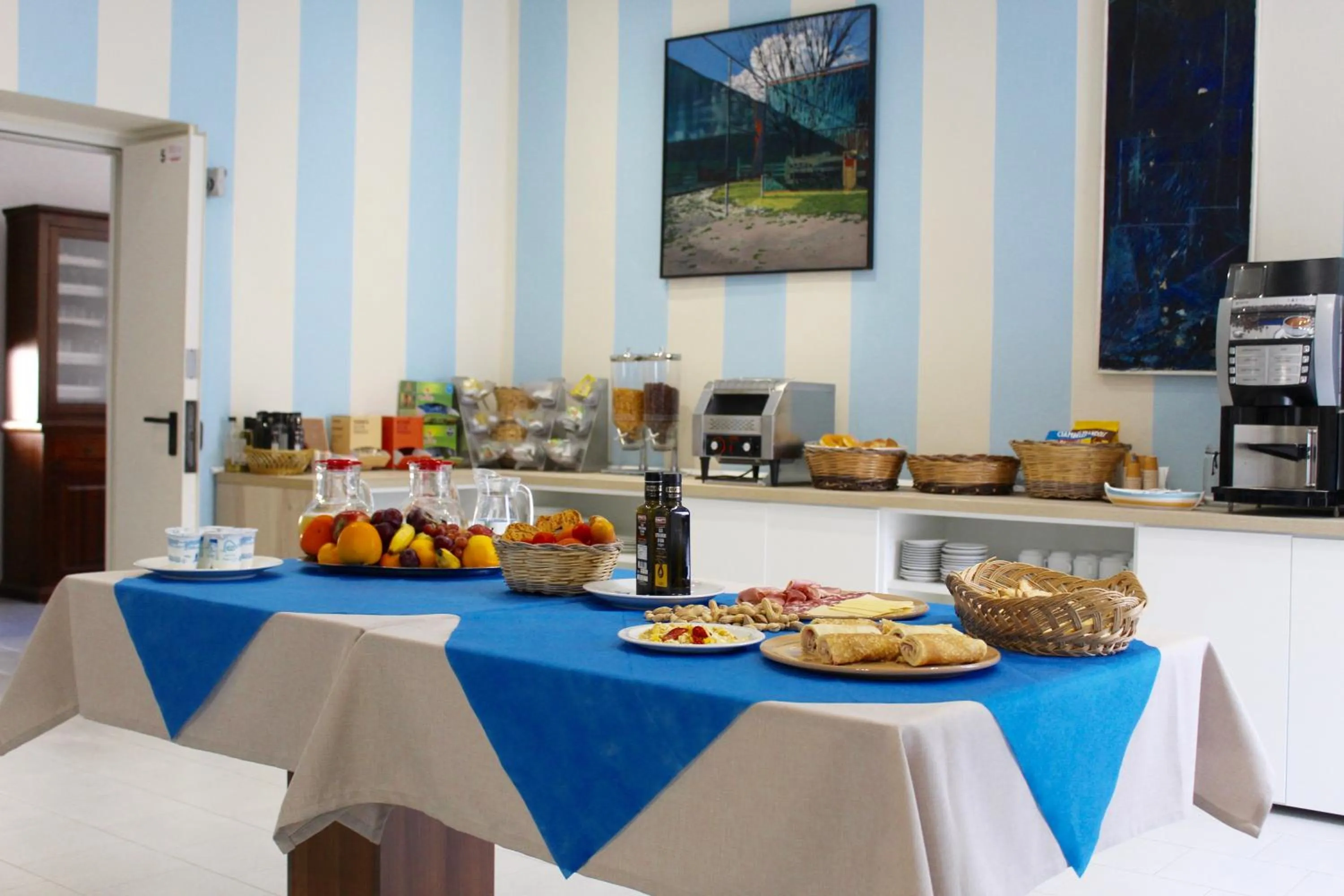 Breakfast in Albergo Del Santuario