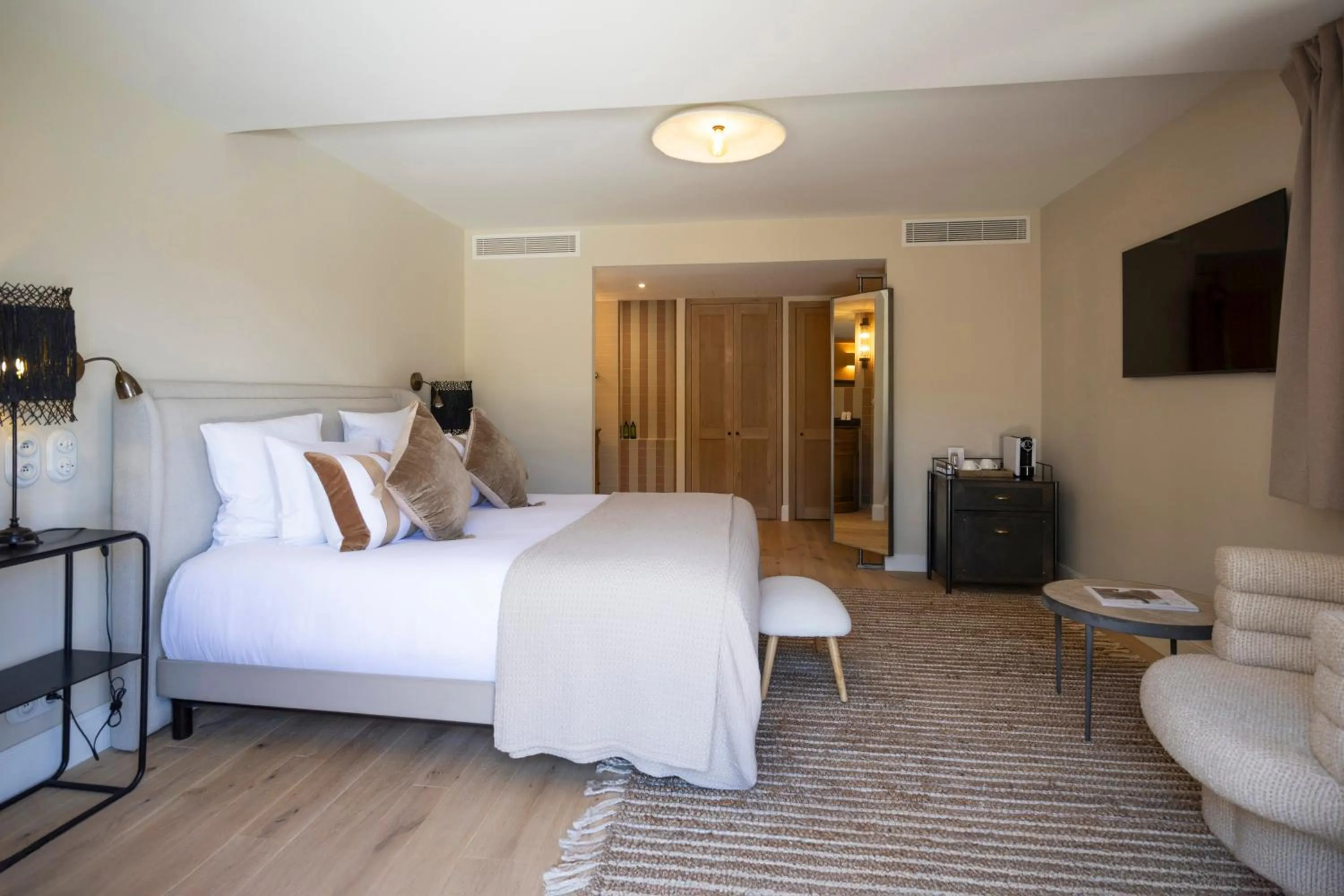 Bed in La Bastide d'Antoine