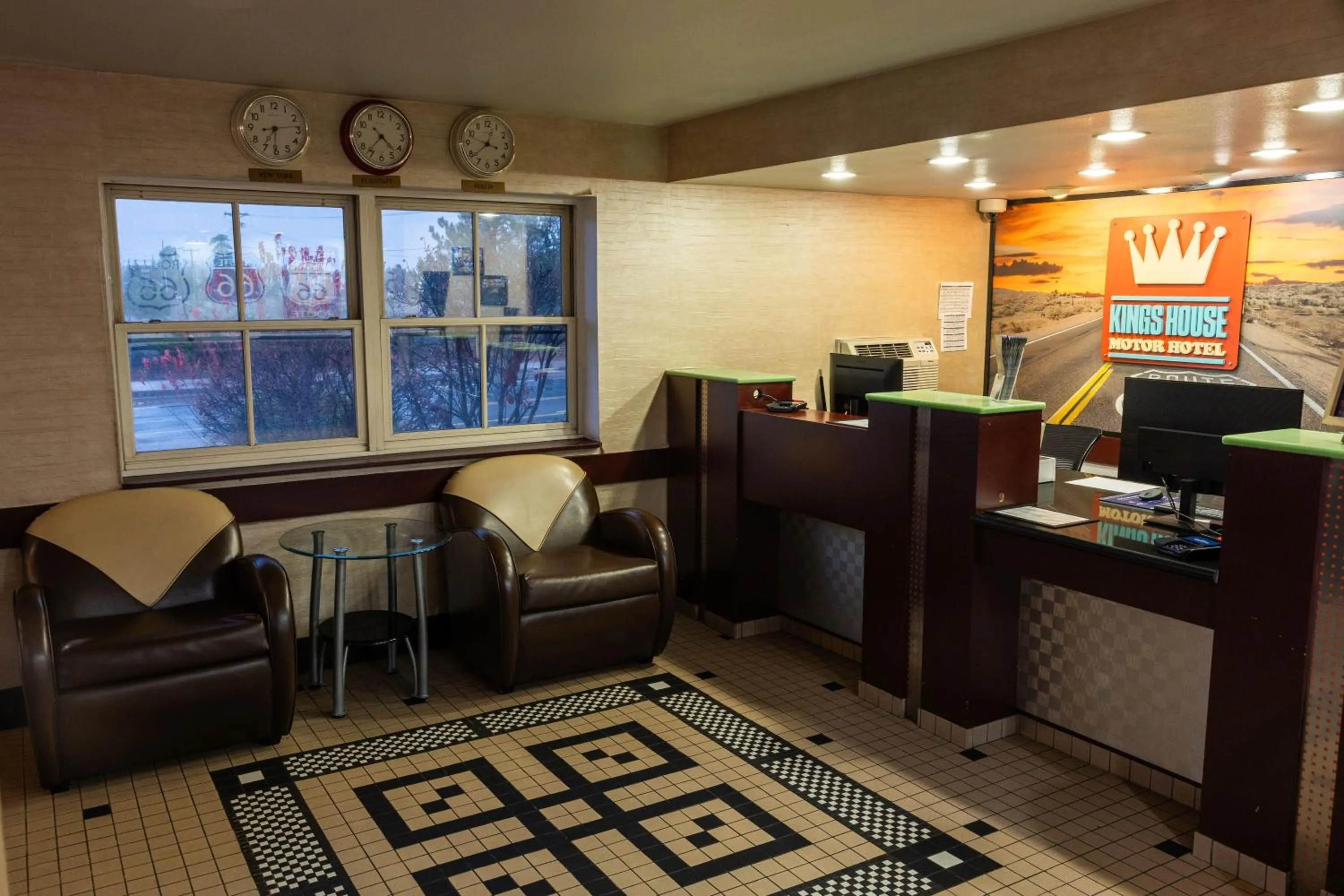 Lobby or reception in Kings House Motor Hotel, a Dazzler Select by Wyndham