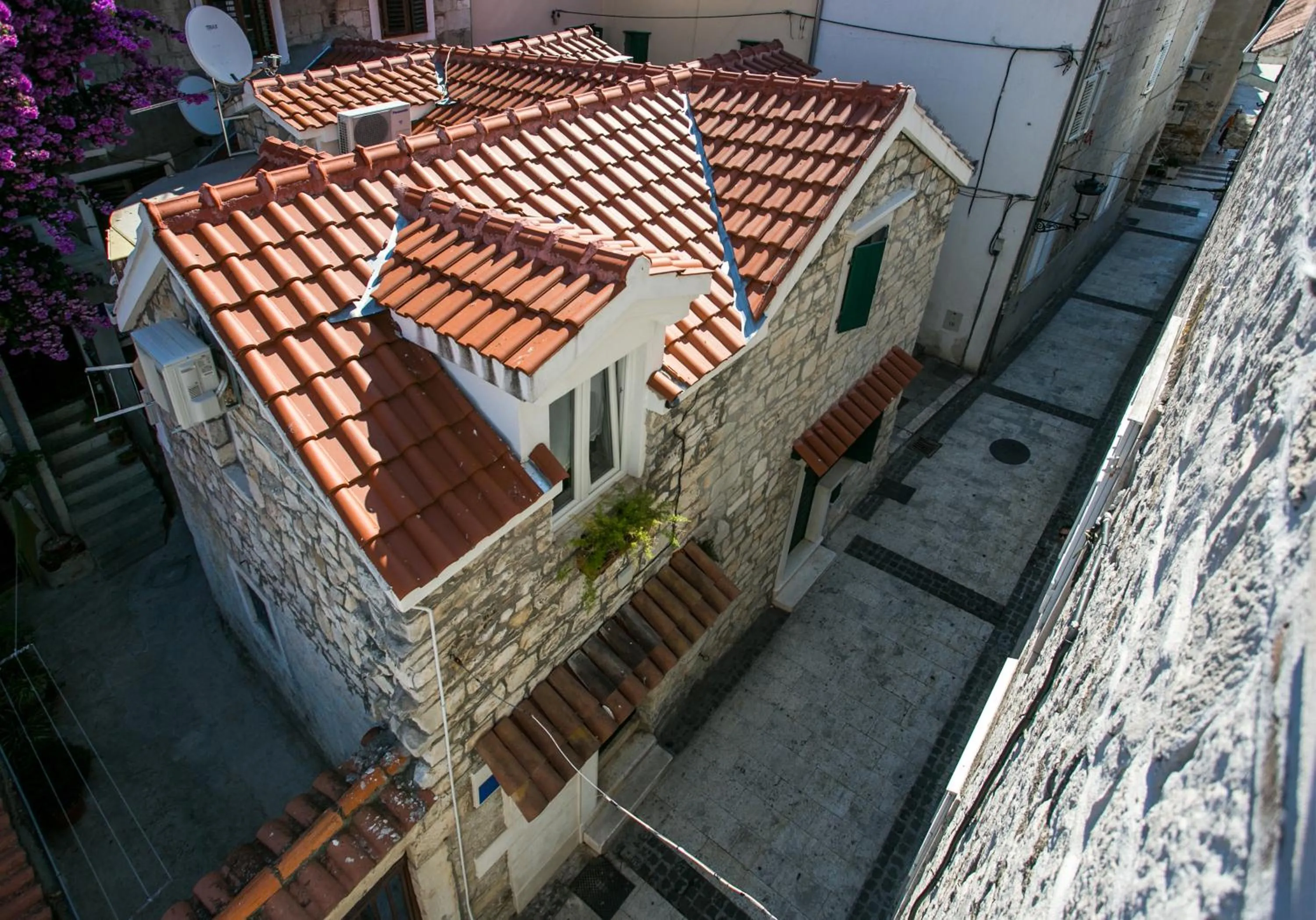Facade/entrance in Villa Spaladium