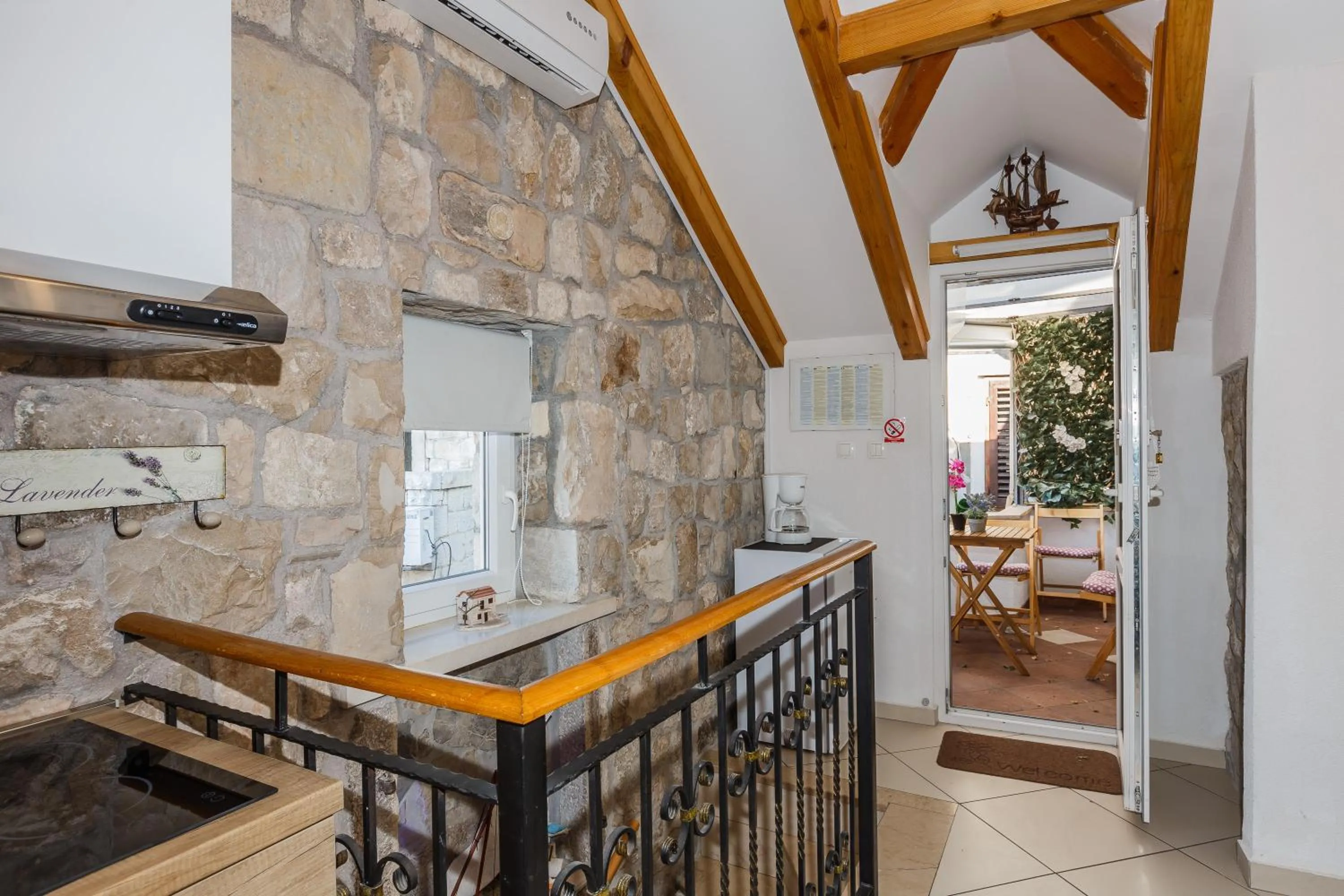 Coffee/tea facilities in Villa Spaladium