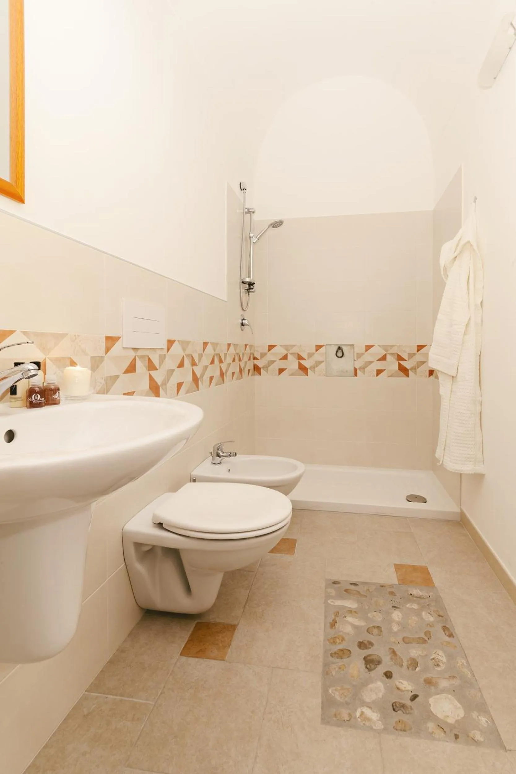Bathroom in Il Borgo Ritrovato - Albergo Diffuso