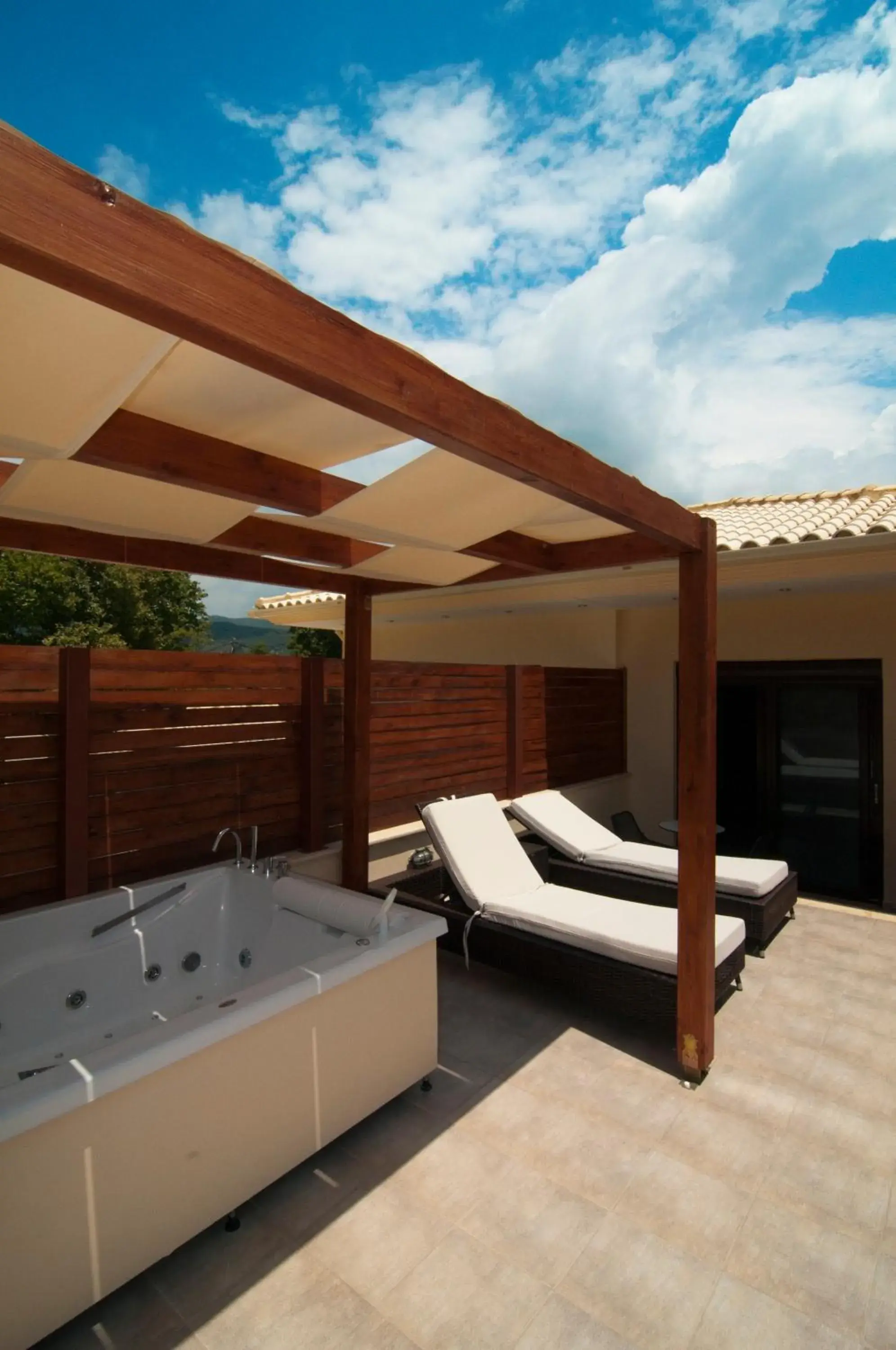 Double Room with Hot Tub in Riviera Perdika Hotel Double Room with Hot Tub in Riviera Perdika Hotel