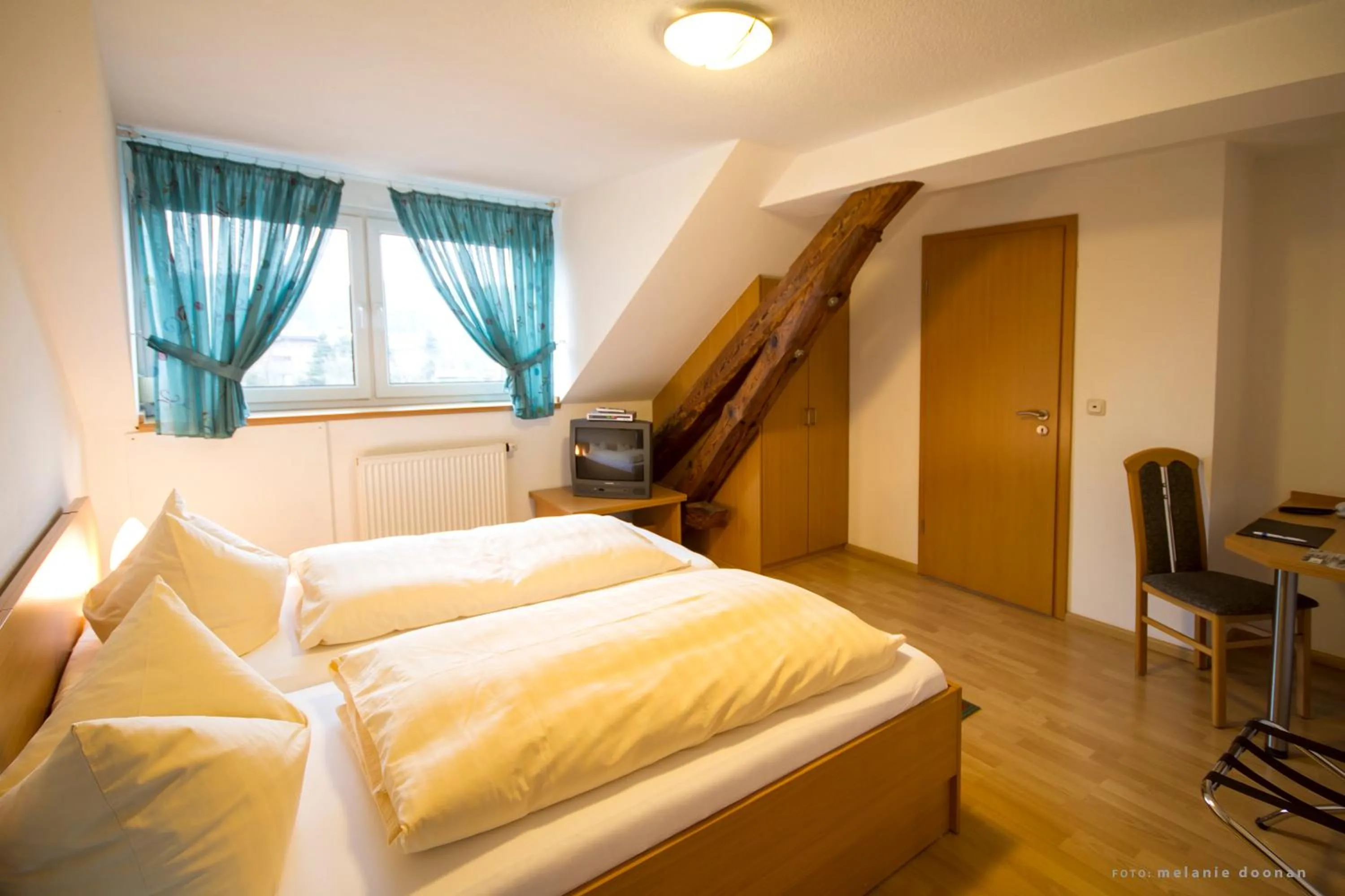 Photo of the whole room, Bed in Hotel-Restaurant Haus Berger