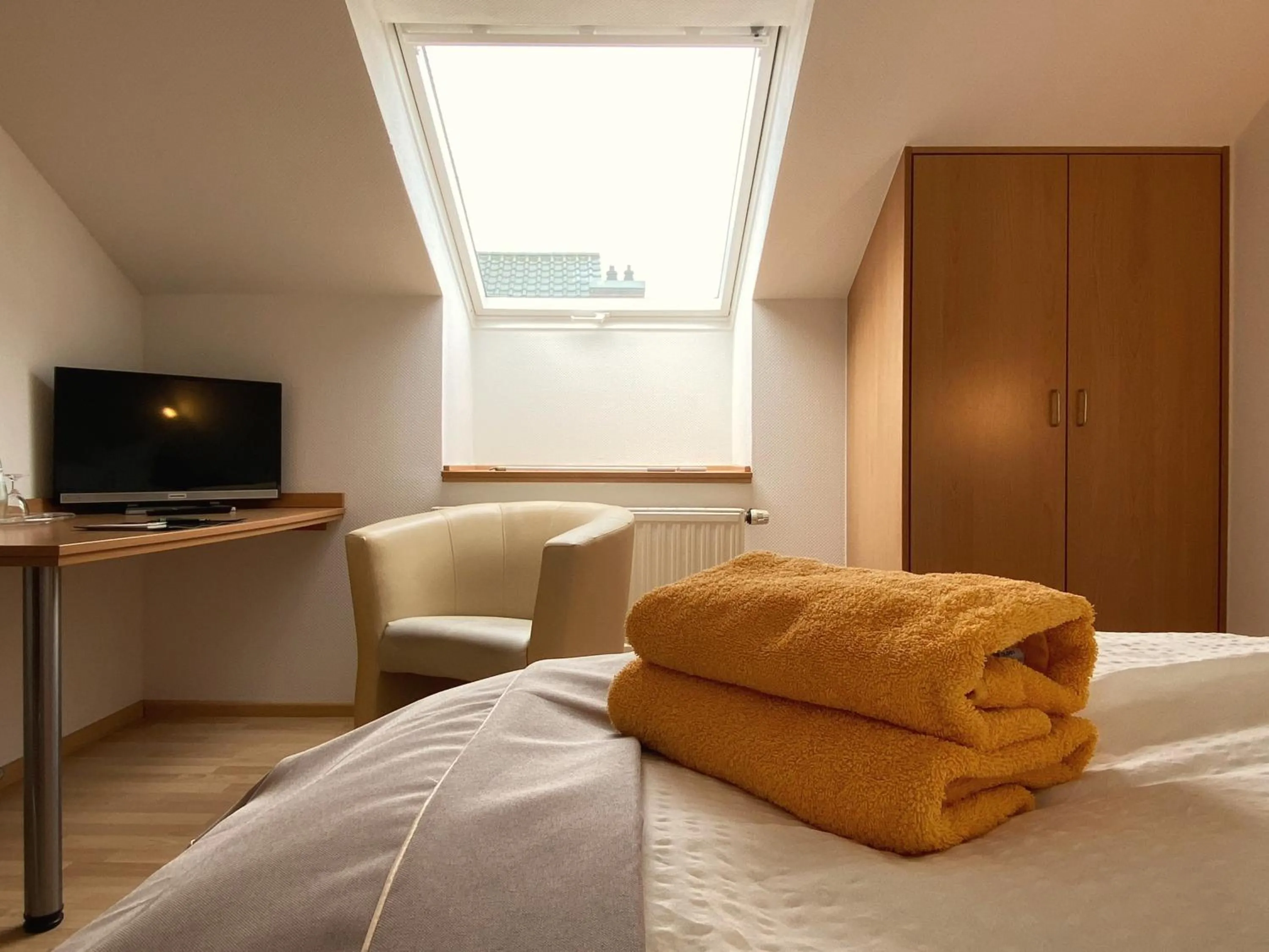 Photo of the whole room, Bed in Hotel-Restaurant Haus Berger