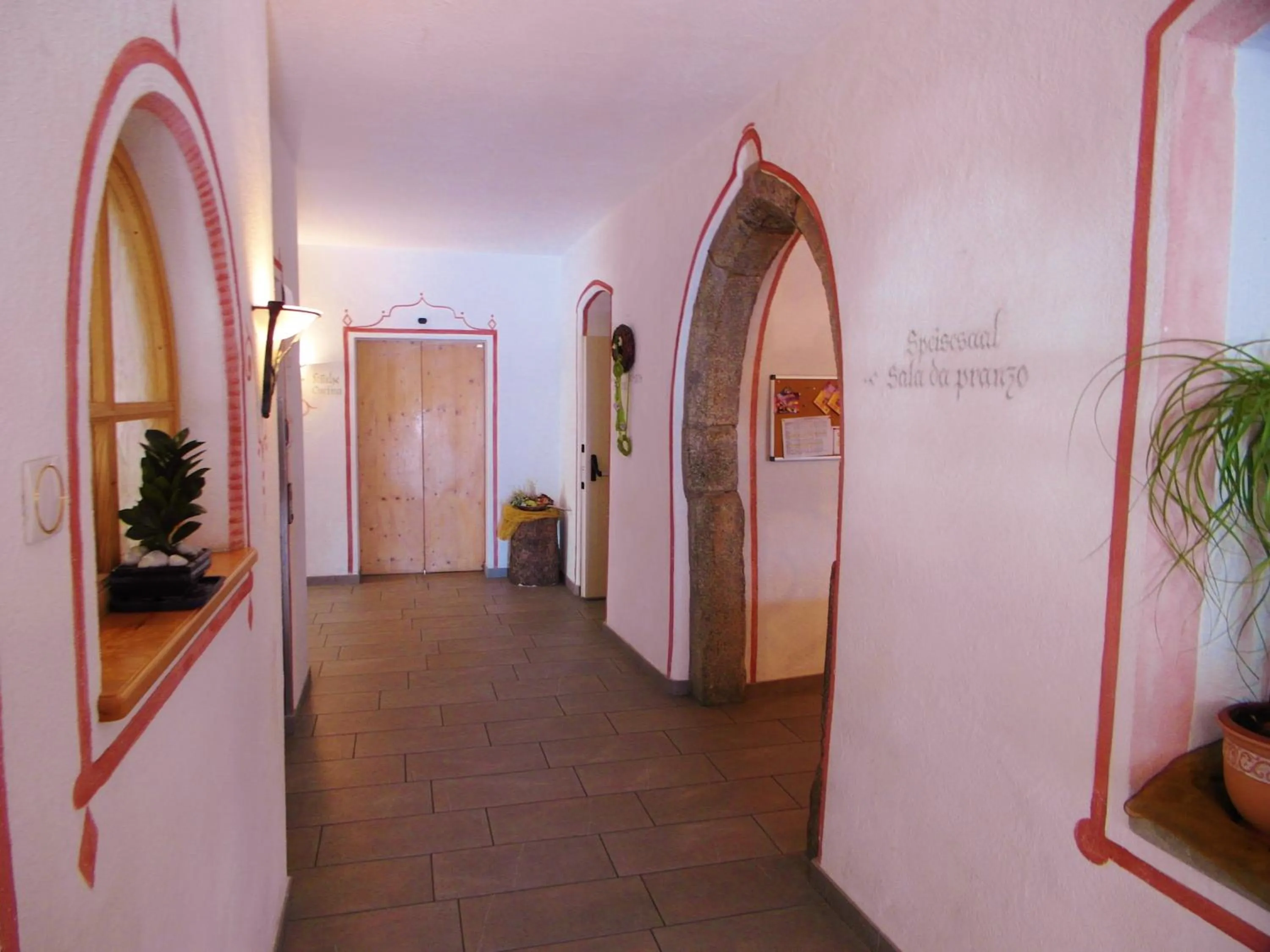 Lobby or reception in Hotel Andechserhof & Mountain Sky