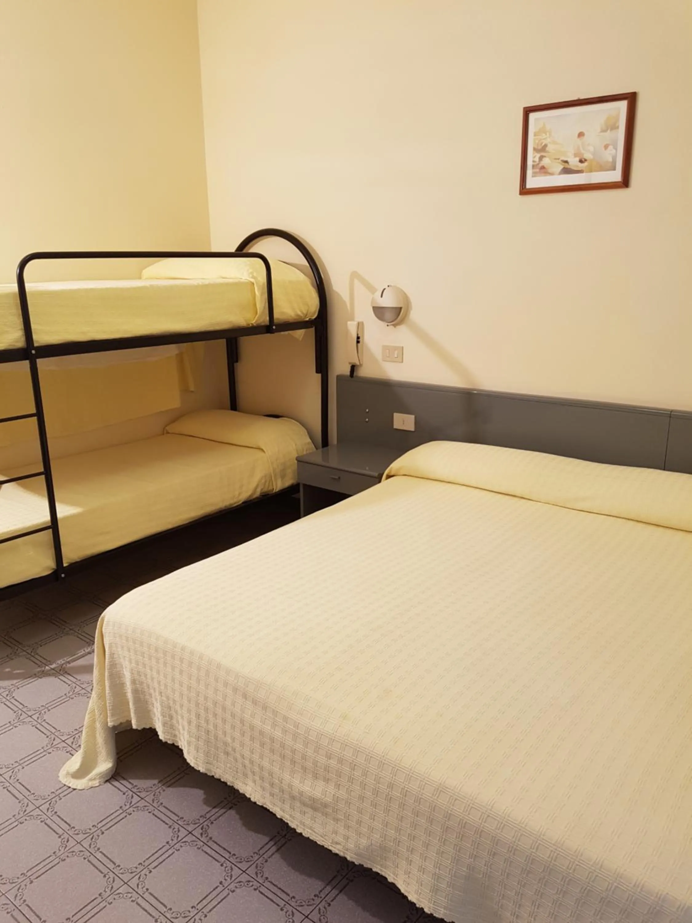 Bed in Hotel Casa Mia