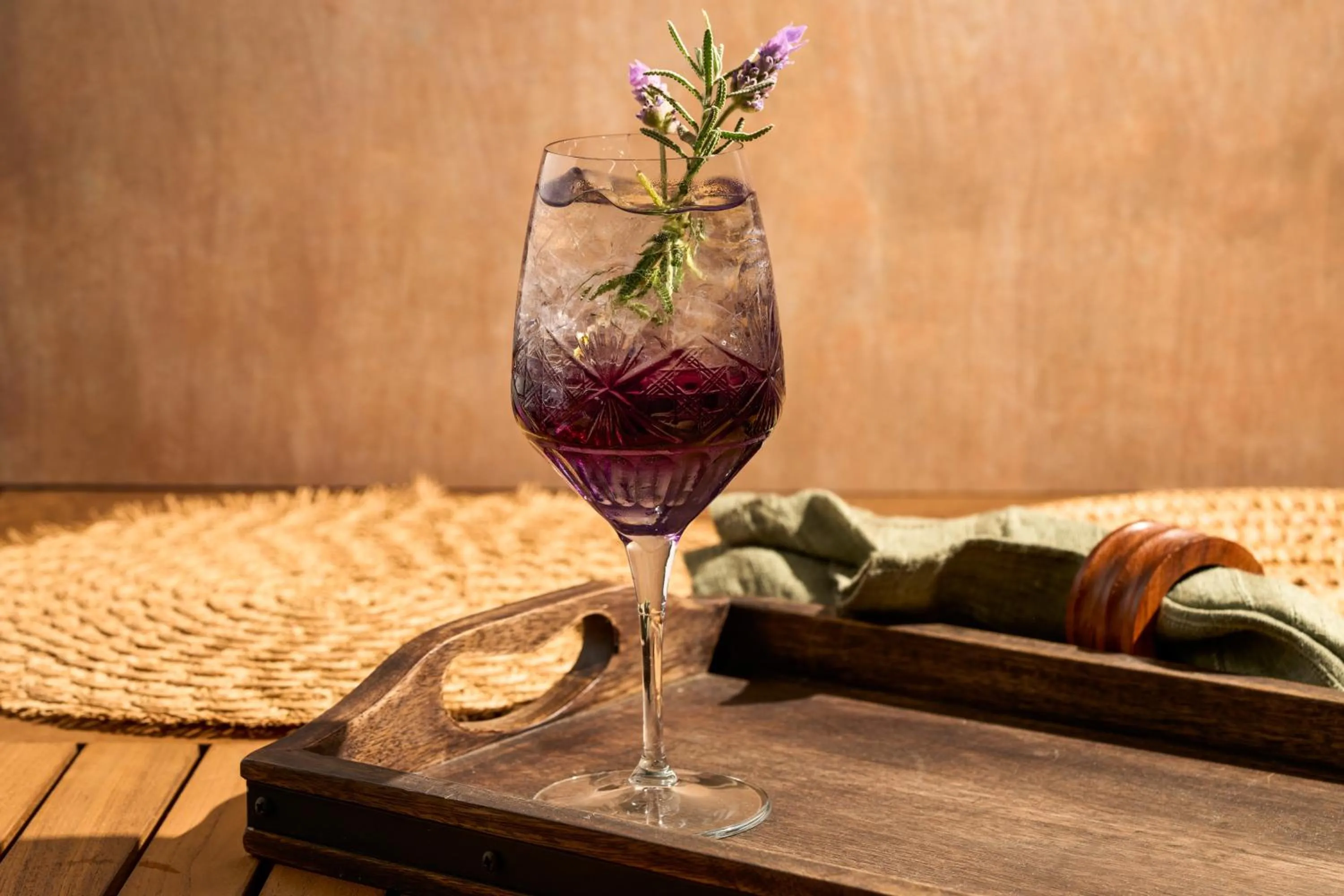 Restaurant/places to eat in Shore Hotel