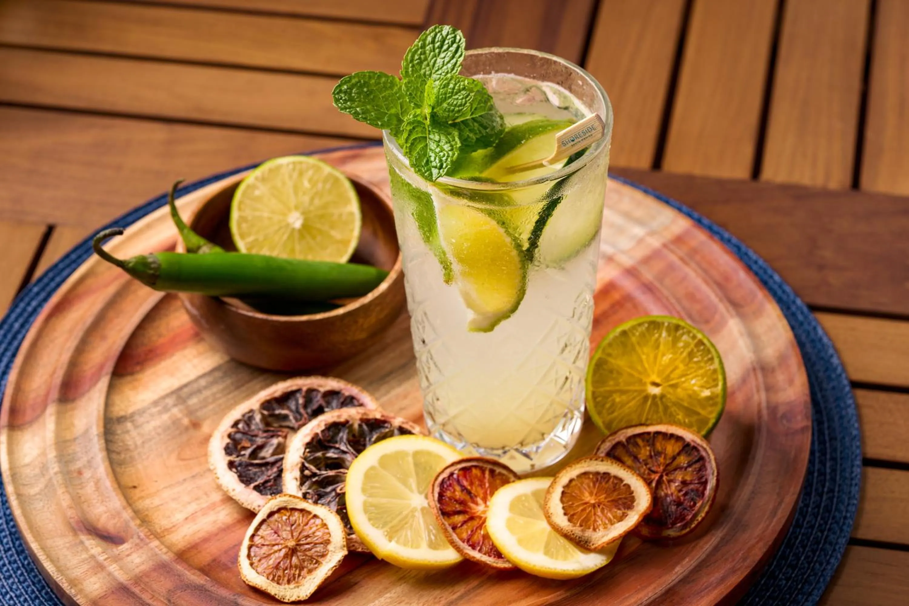 Restaurant/places to eat in Shore Hotel