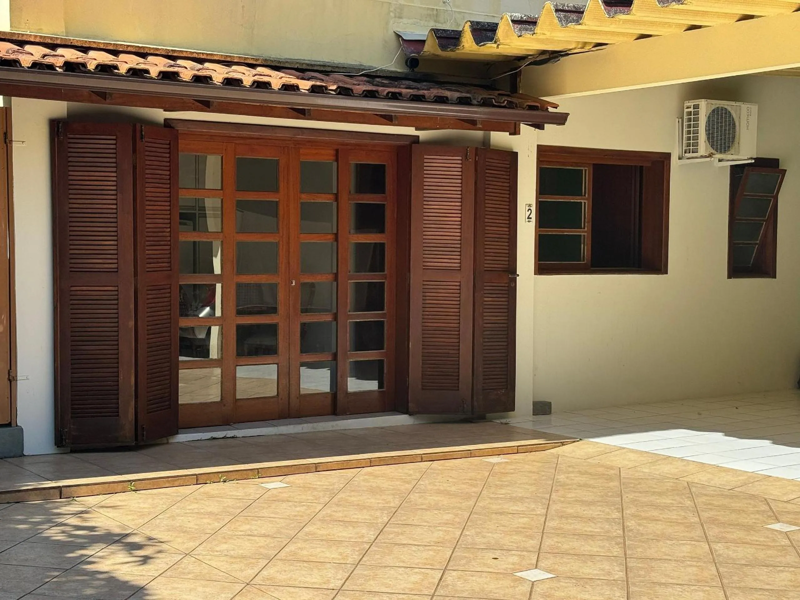 Facade/entrance in Residencial Glaura é Destino Floripa