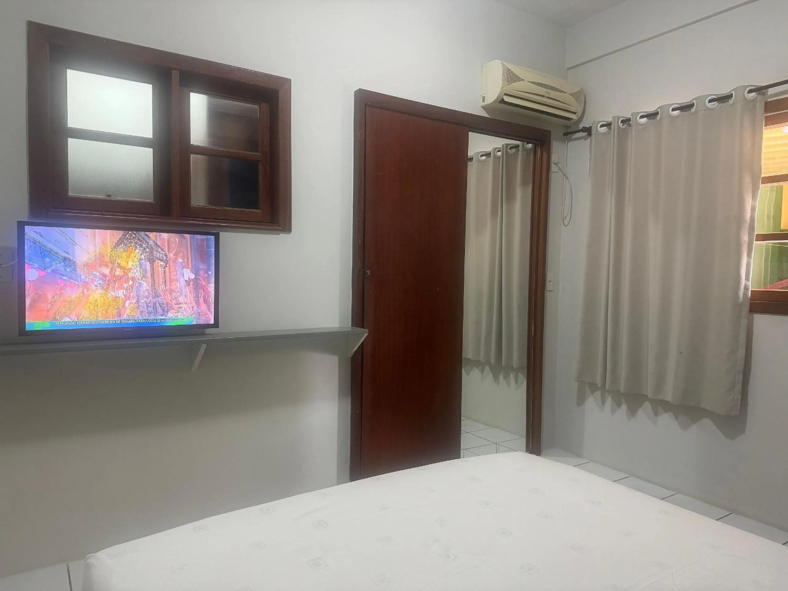 TV and multimedia, Bed in Residencial Glaura é Destino Floripa
