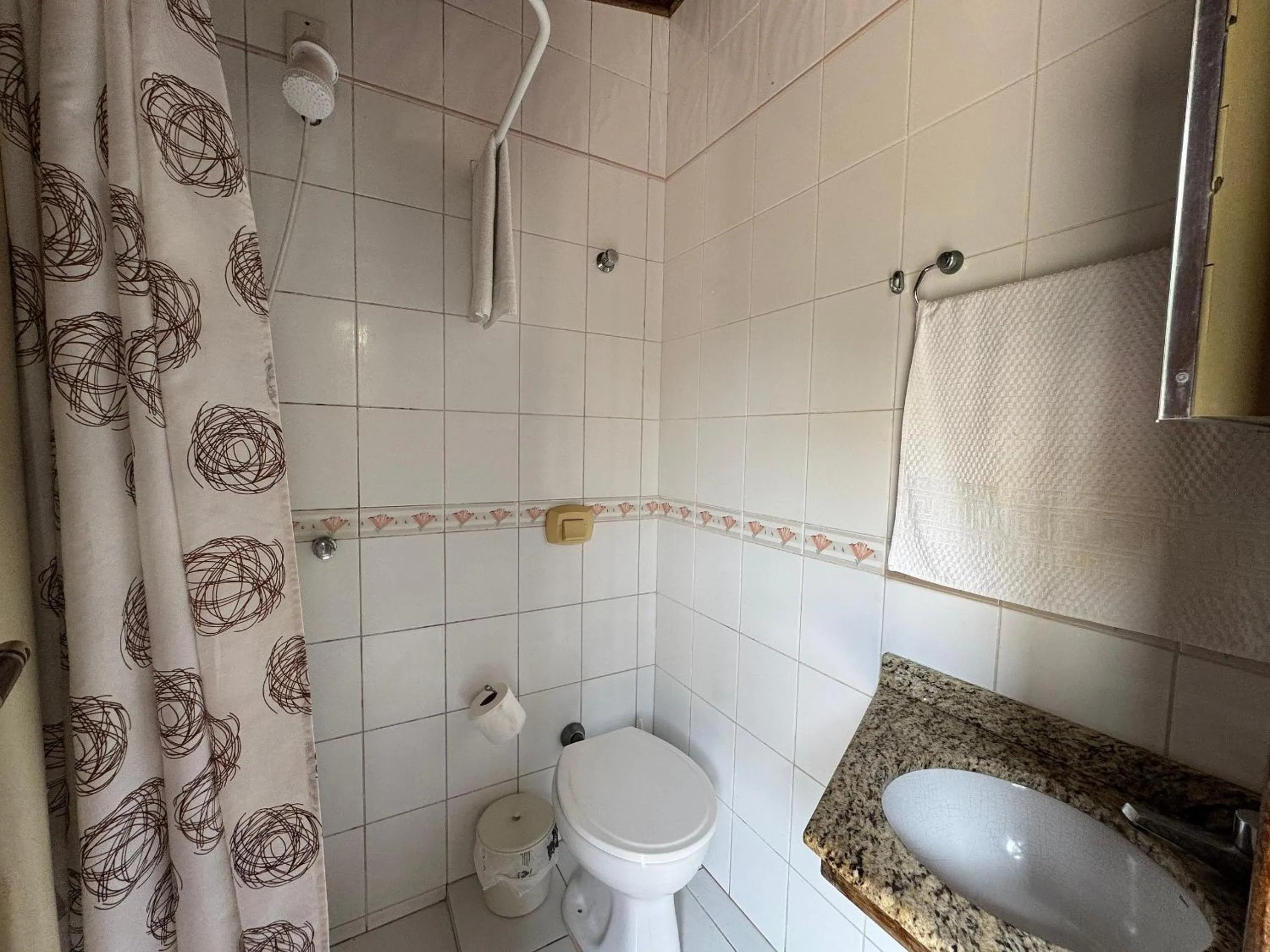 Toilet in Residencial Glaura é Destino Floripa