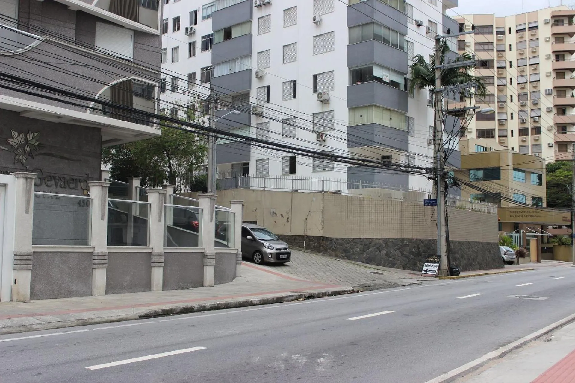 Nearby landmark in Residencial Glaura é Destino Floripa