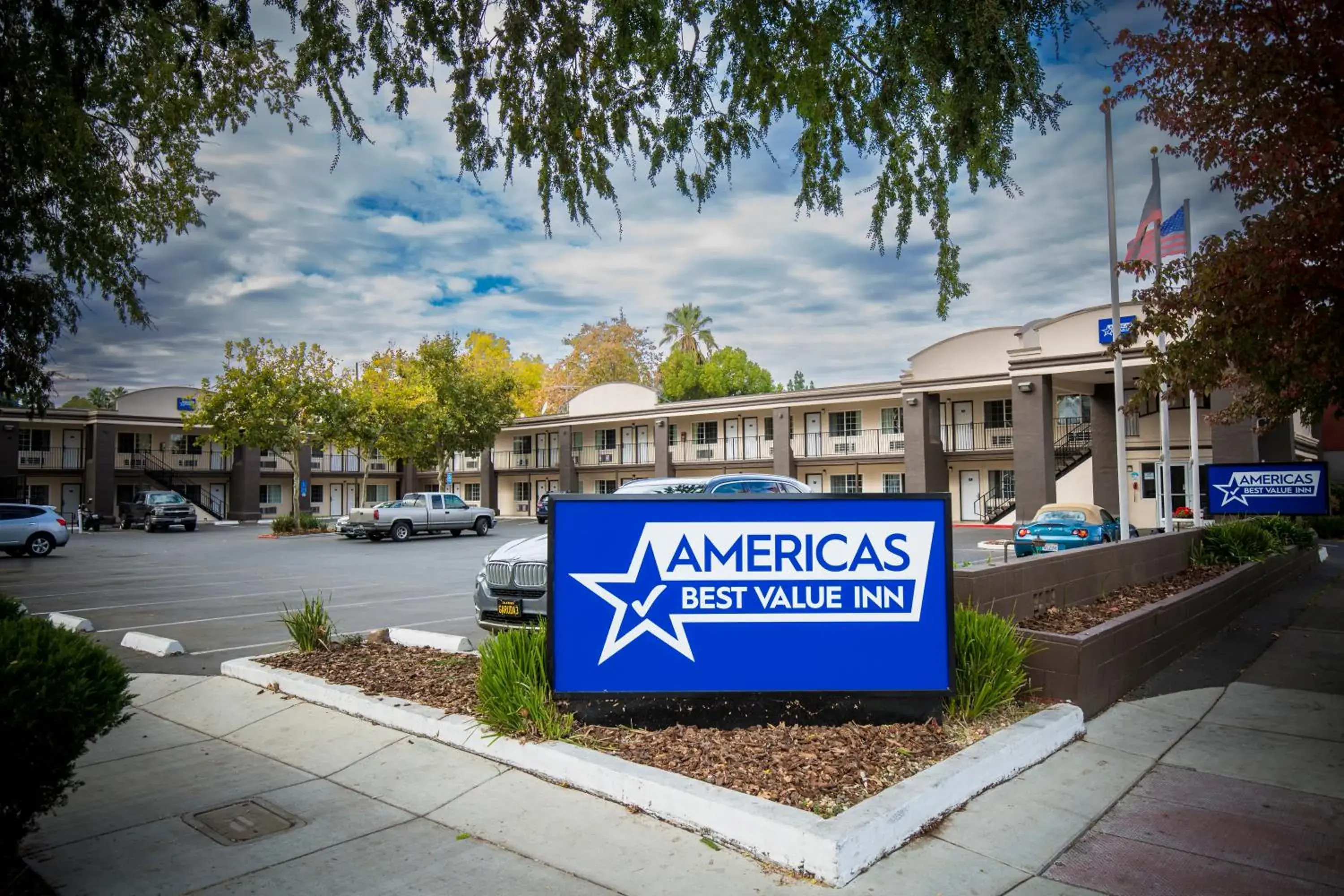 Property building in Americas Best Value Inn - Chico Property building in Americas Best Value Inn - Chico