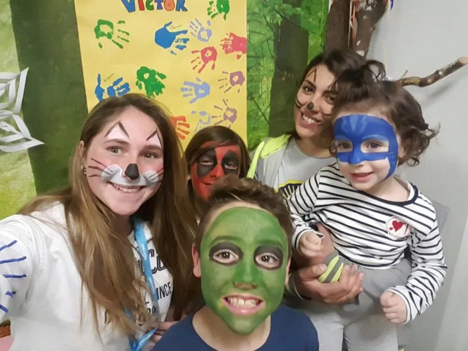 People in Hotel Vittoria