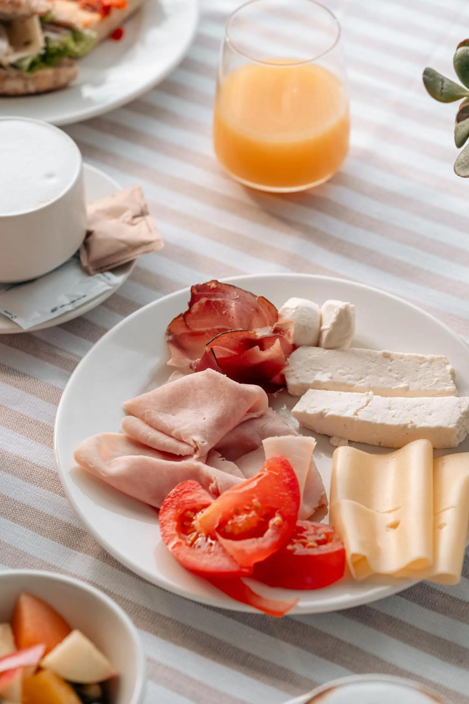 Breakfast in Hotel Orizzonte