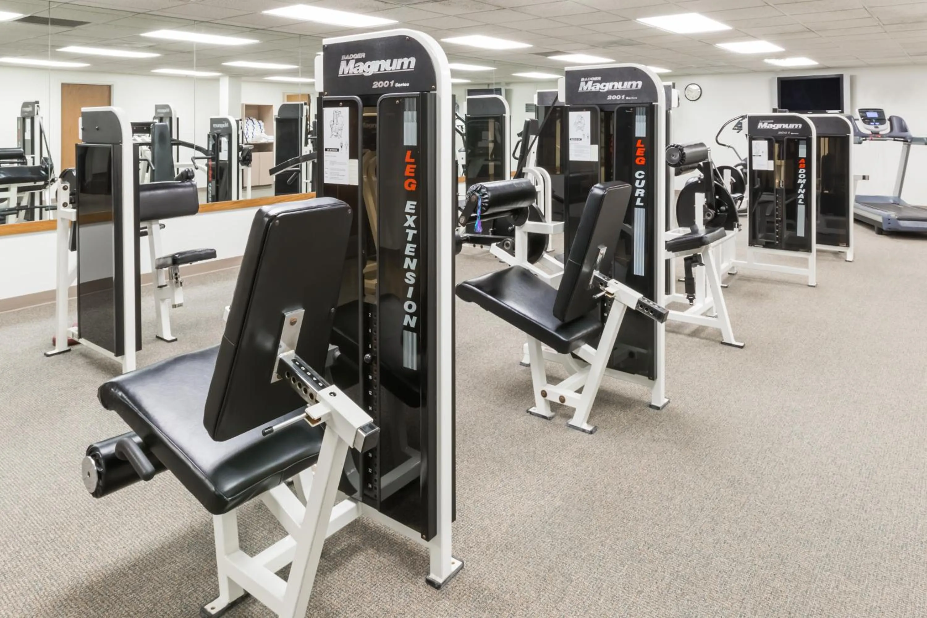 Fitness centre/facilities in Baymont by Wyndham Des Moines Airport