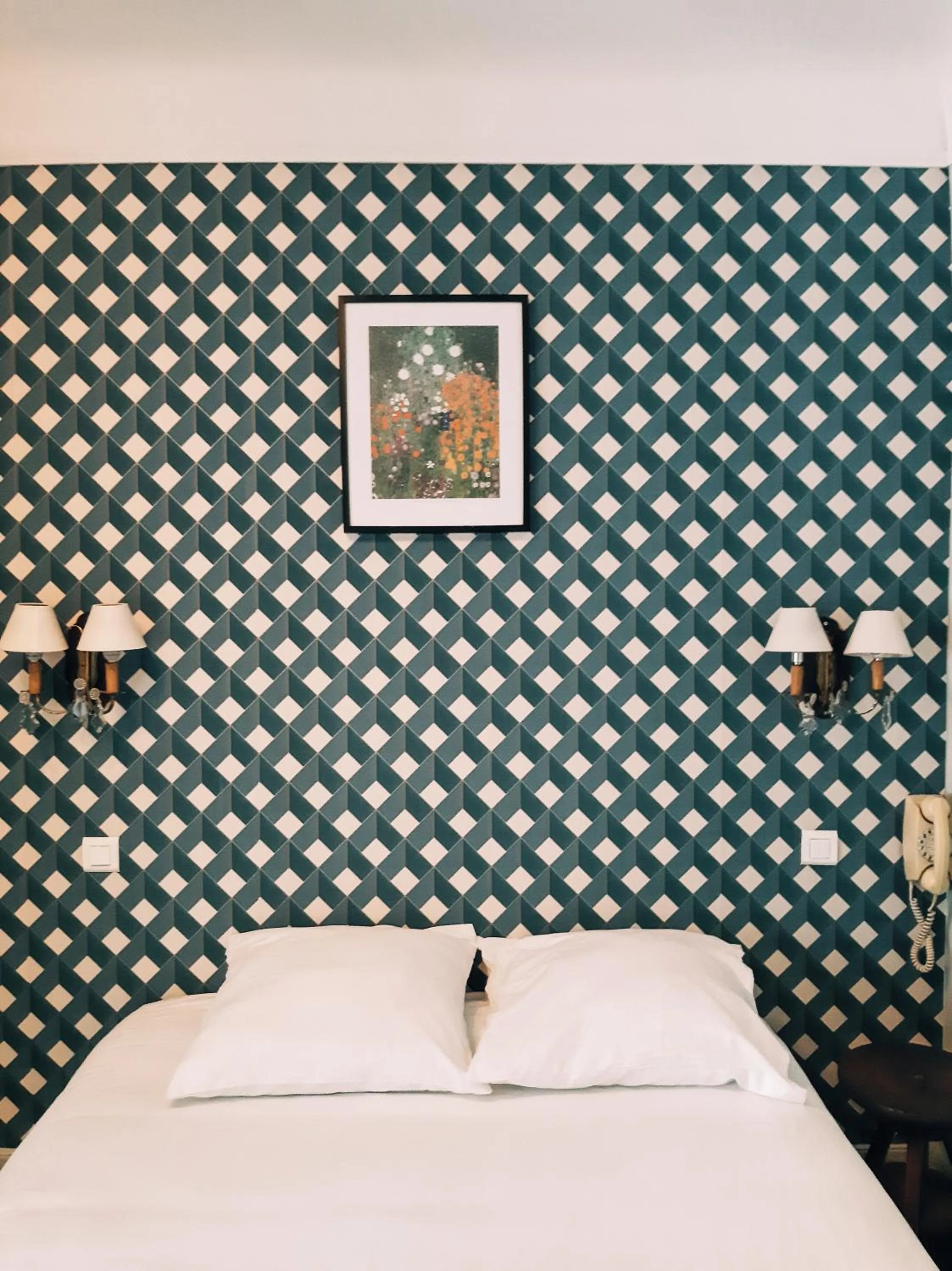 Bed in Saint Charles Hôtel & Coliving Biarritz