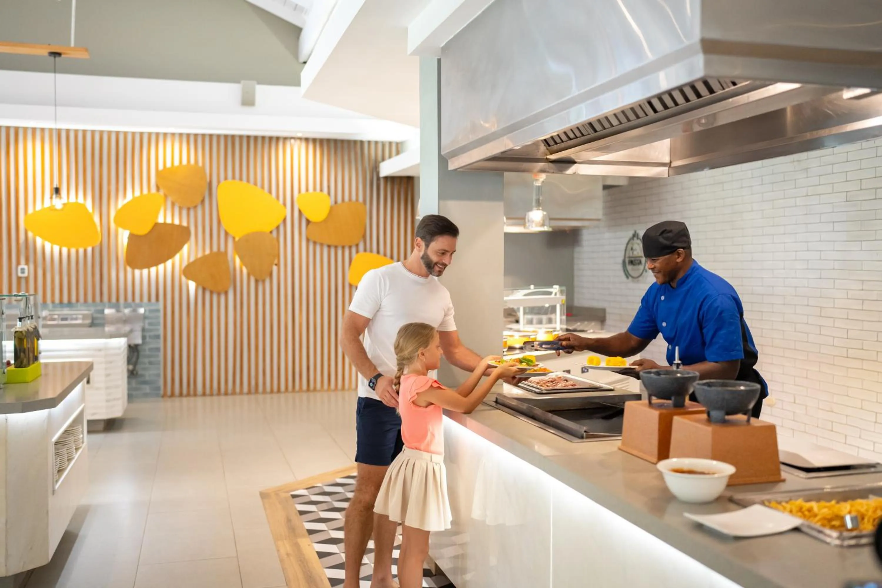 Restaurant/places to eat in Wyndham Alltra Samana All Inclusive Resort