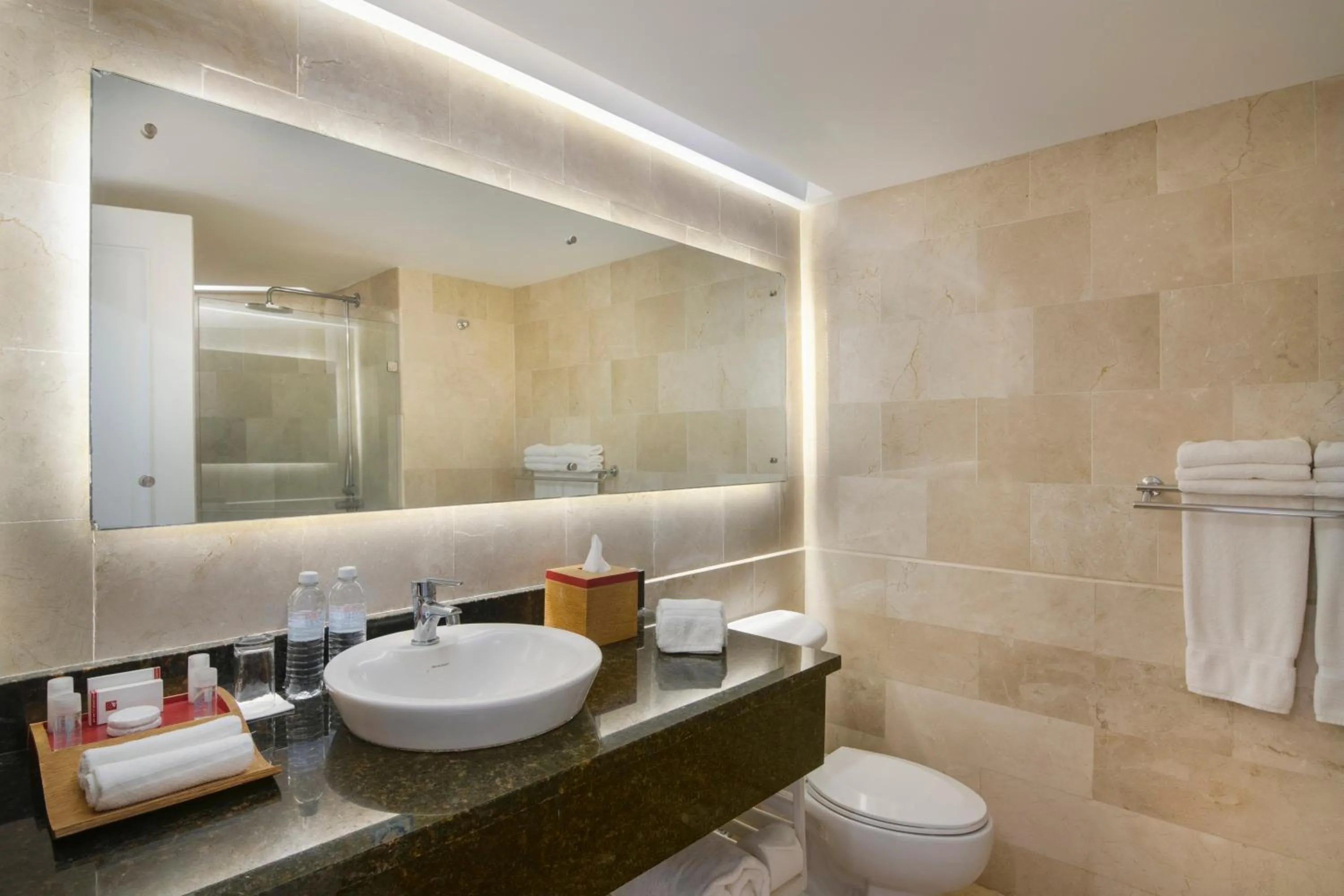 Shower in Wyndham Alltra Samana All Inclusive Resort