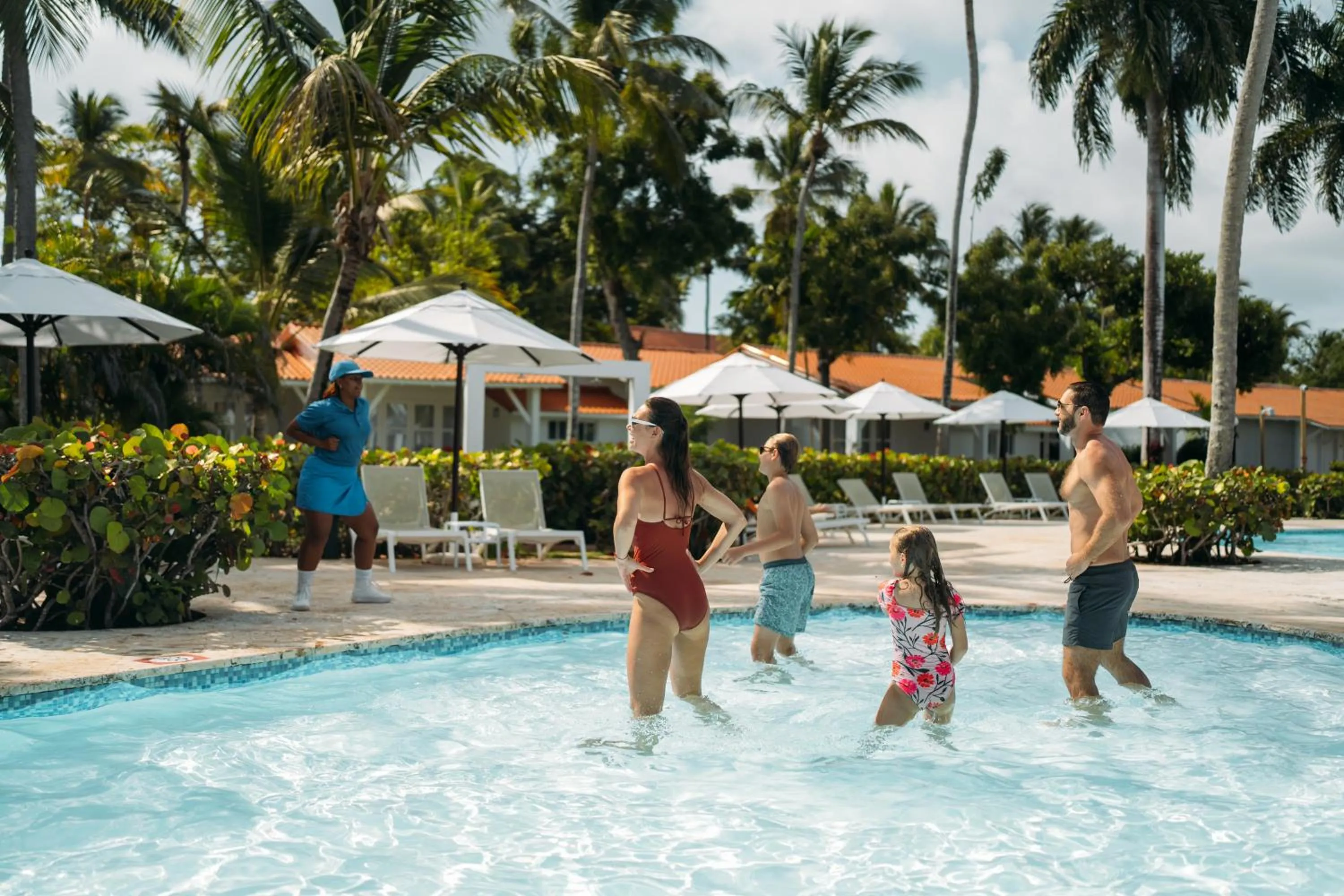 Swimming pool in Wyndham Alltra Samana All Inclusive Resort