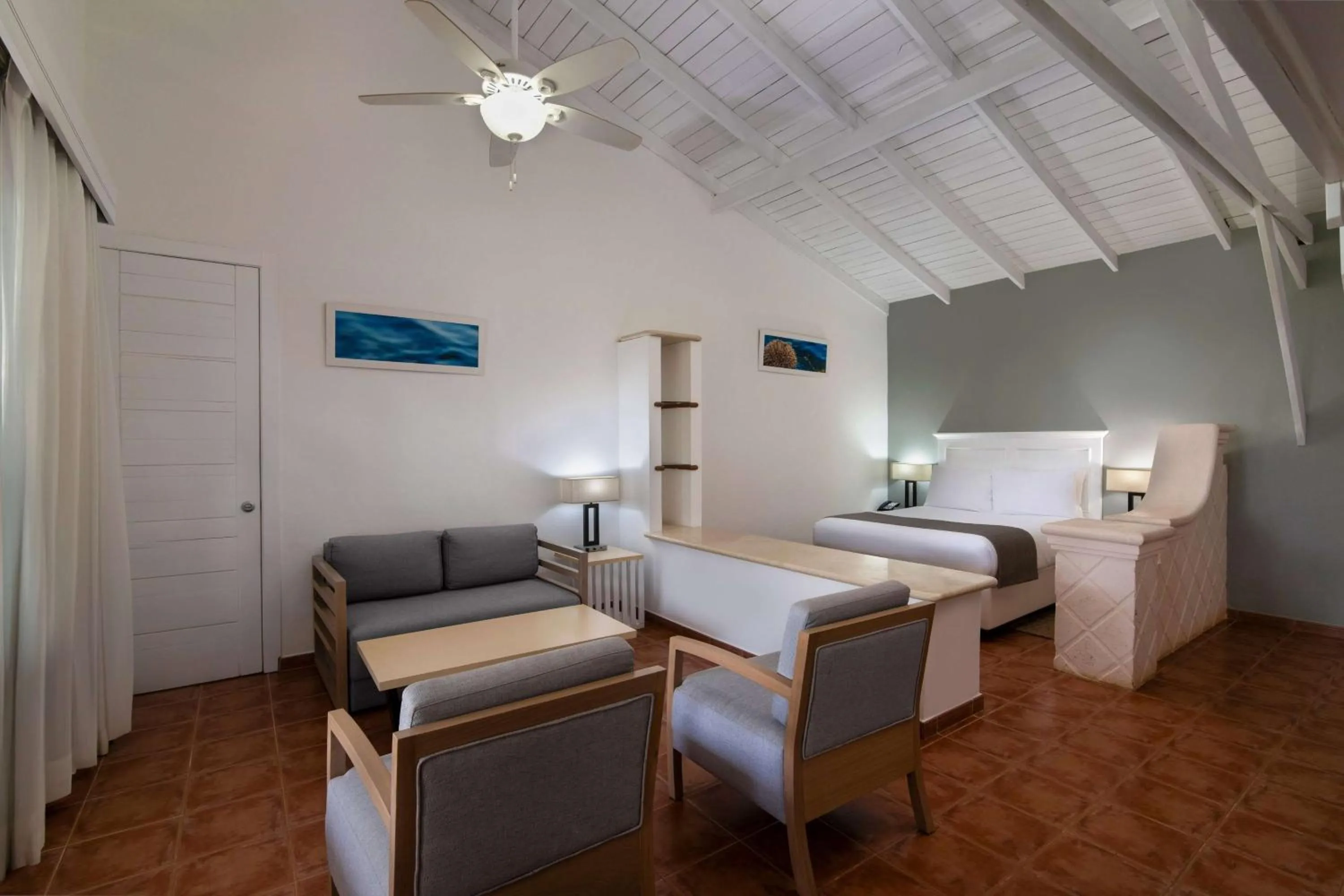 Photo of the whole room, Bed in Wyndham Alltra Samana All Inclusive Resort