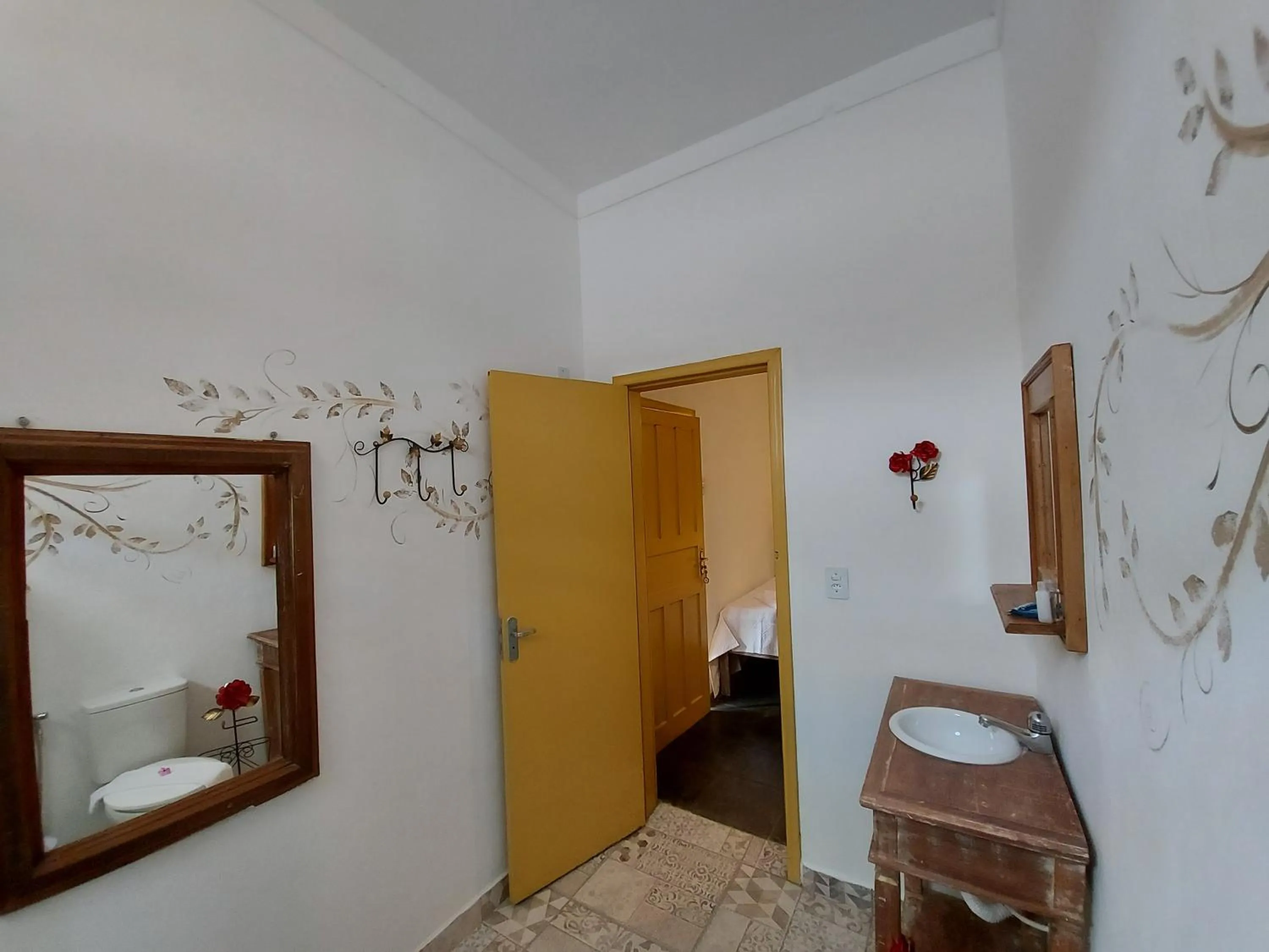 Bathroom in Rancho da Serra Pousada